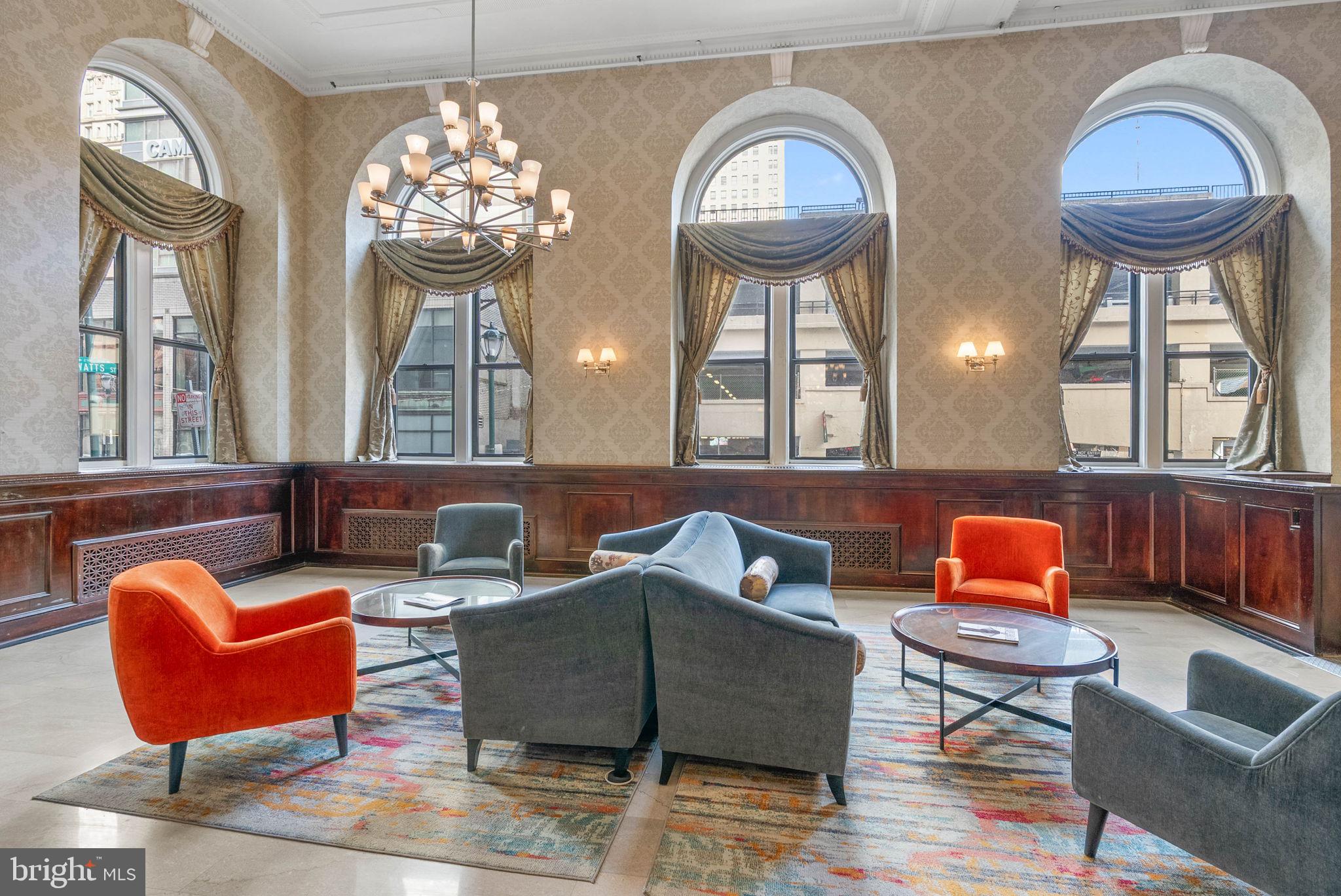 AVENUE OF THE ARTS - Residential