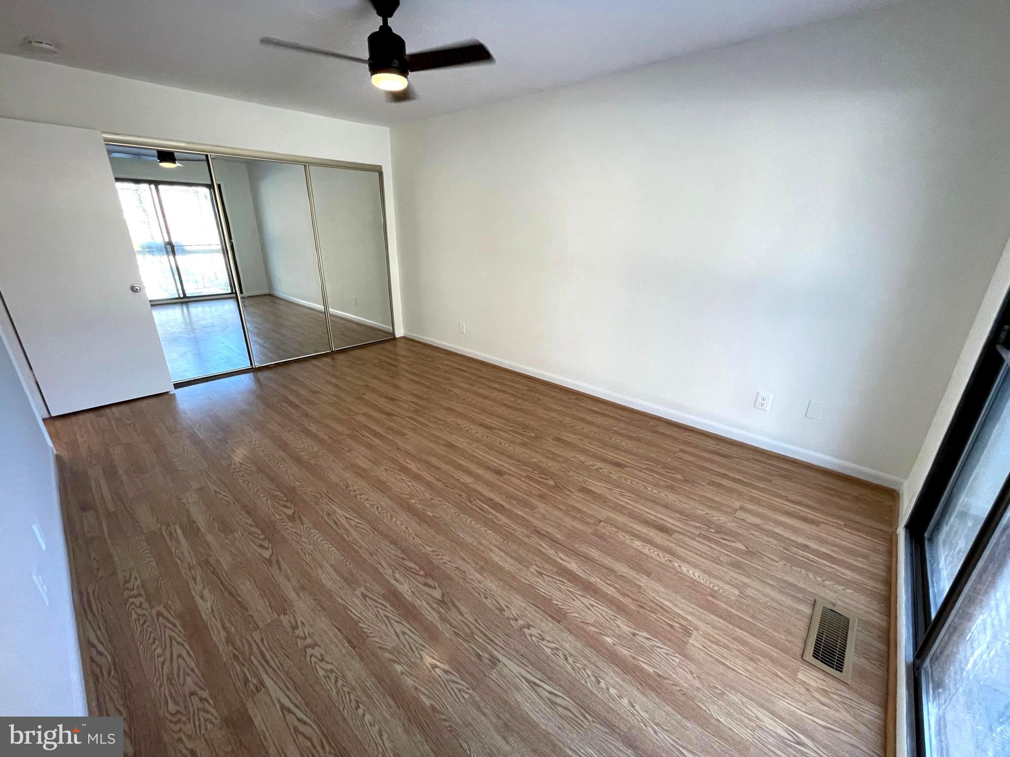 GLEN ORA - PLAT 9 - Residential Lease