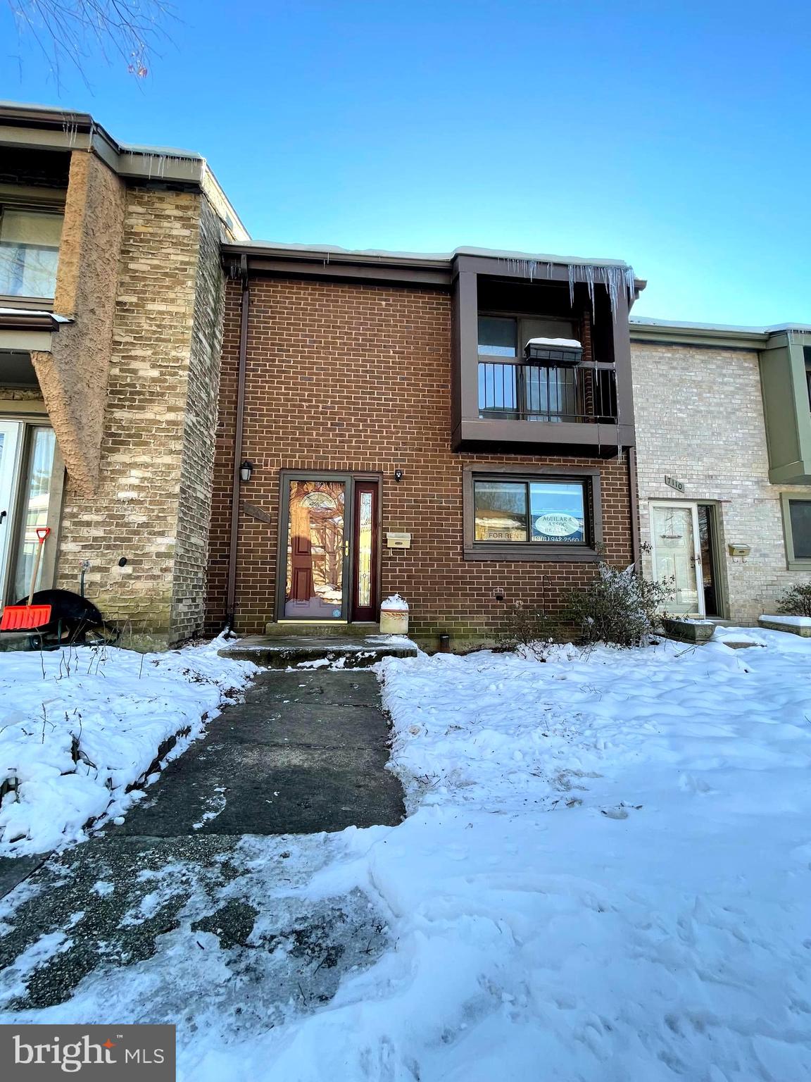 GLEN ORA - PLAT 9 - Residential Lease