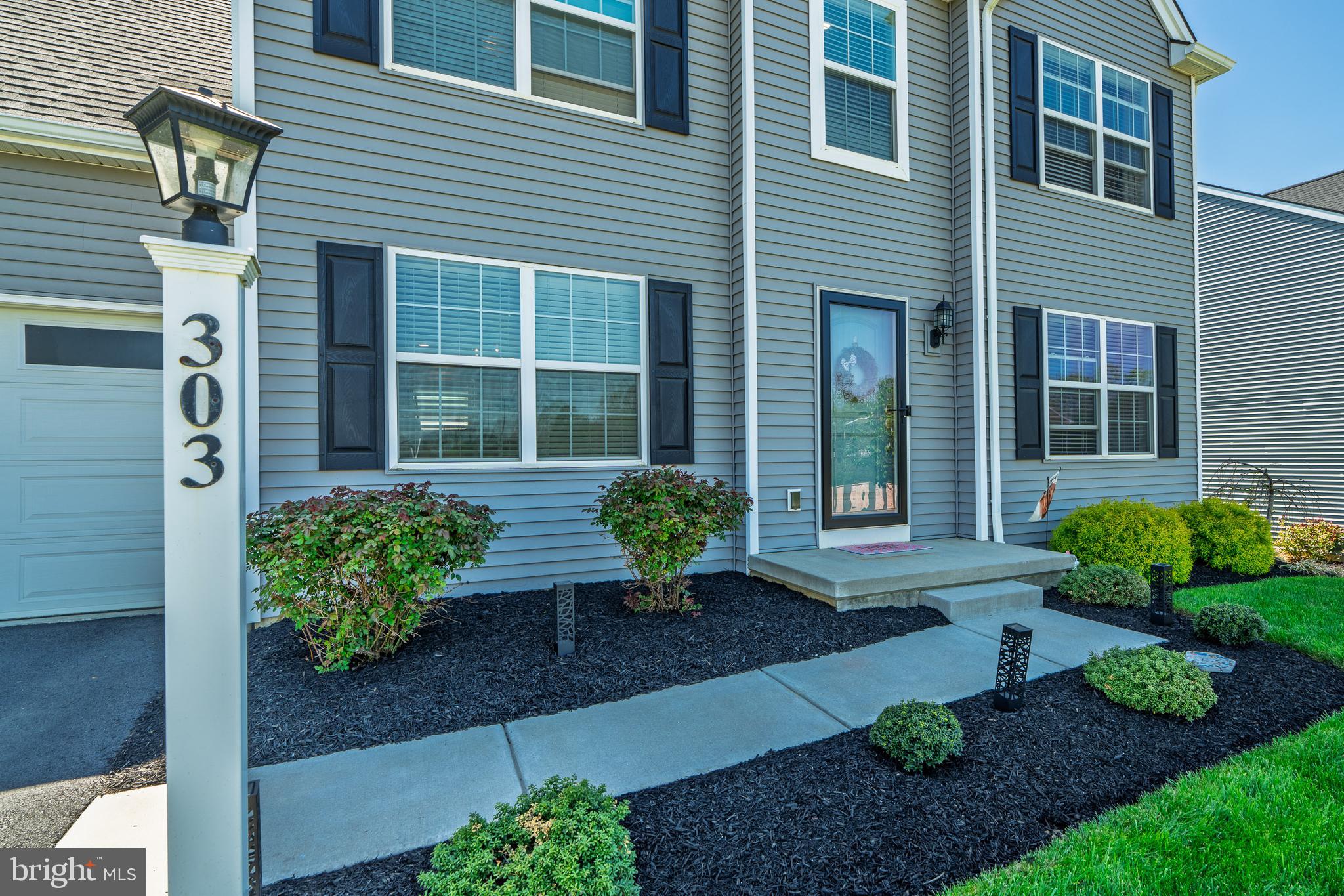 303 DARLINGTON COURT