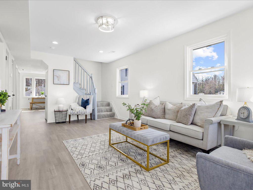 BOWLEYS QUARTERS - Residential