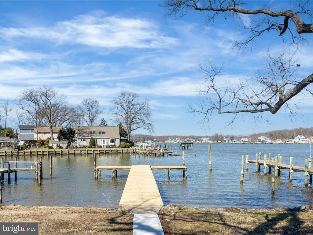 BOWLEYS QUARTERS - Residential