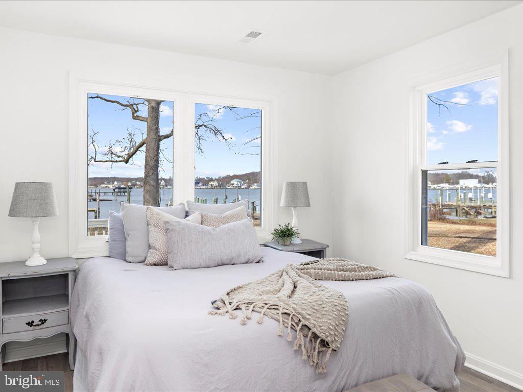 BOWLEYS QUARTERS - Residential