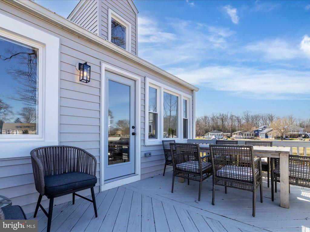 BOWLEYS QUARTERS - Residential