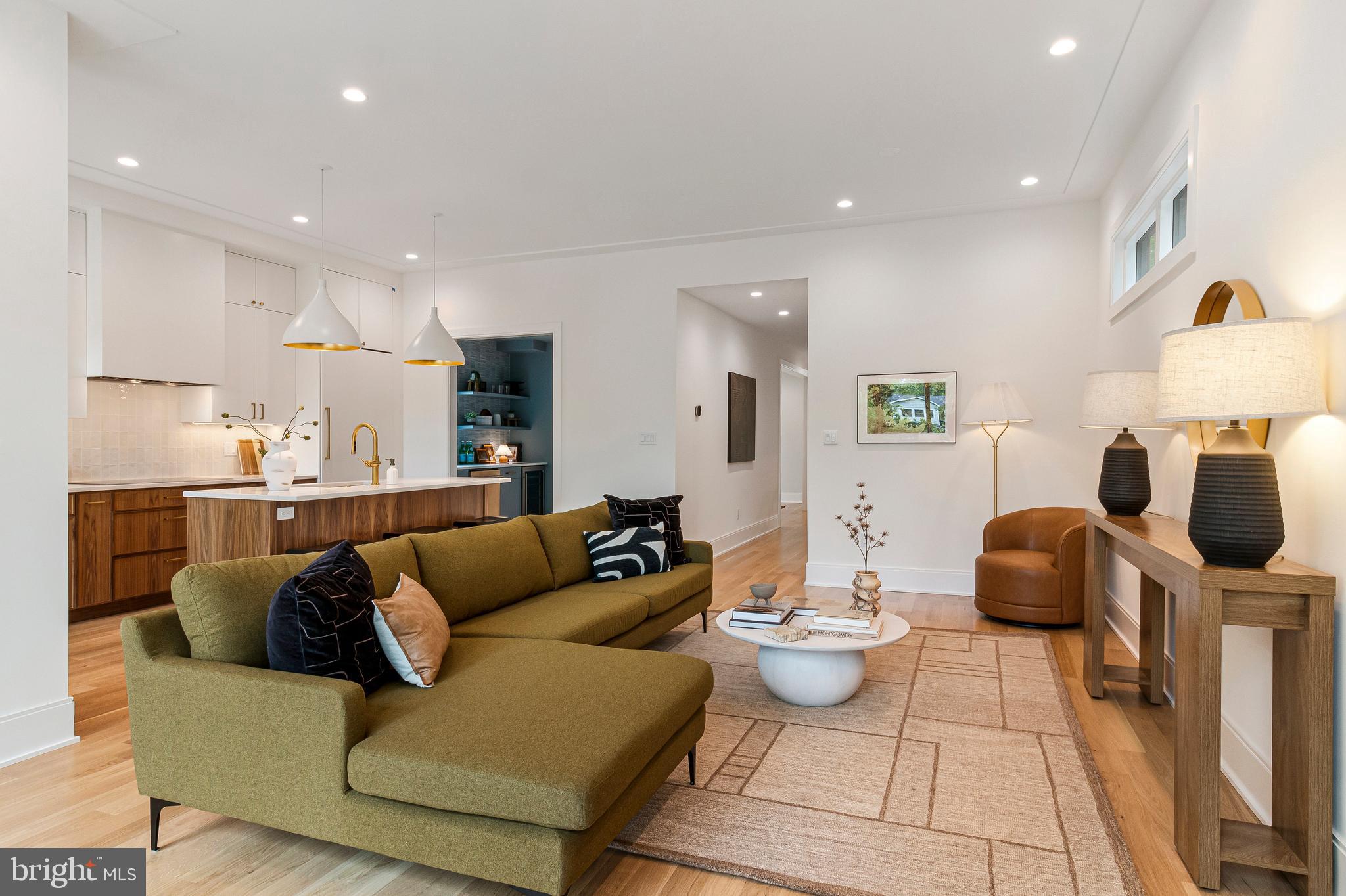 CHEVY CHASE - Residential