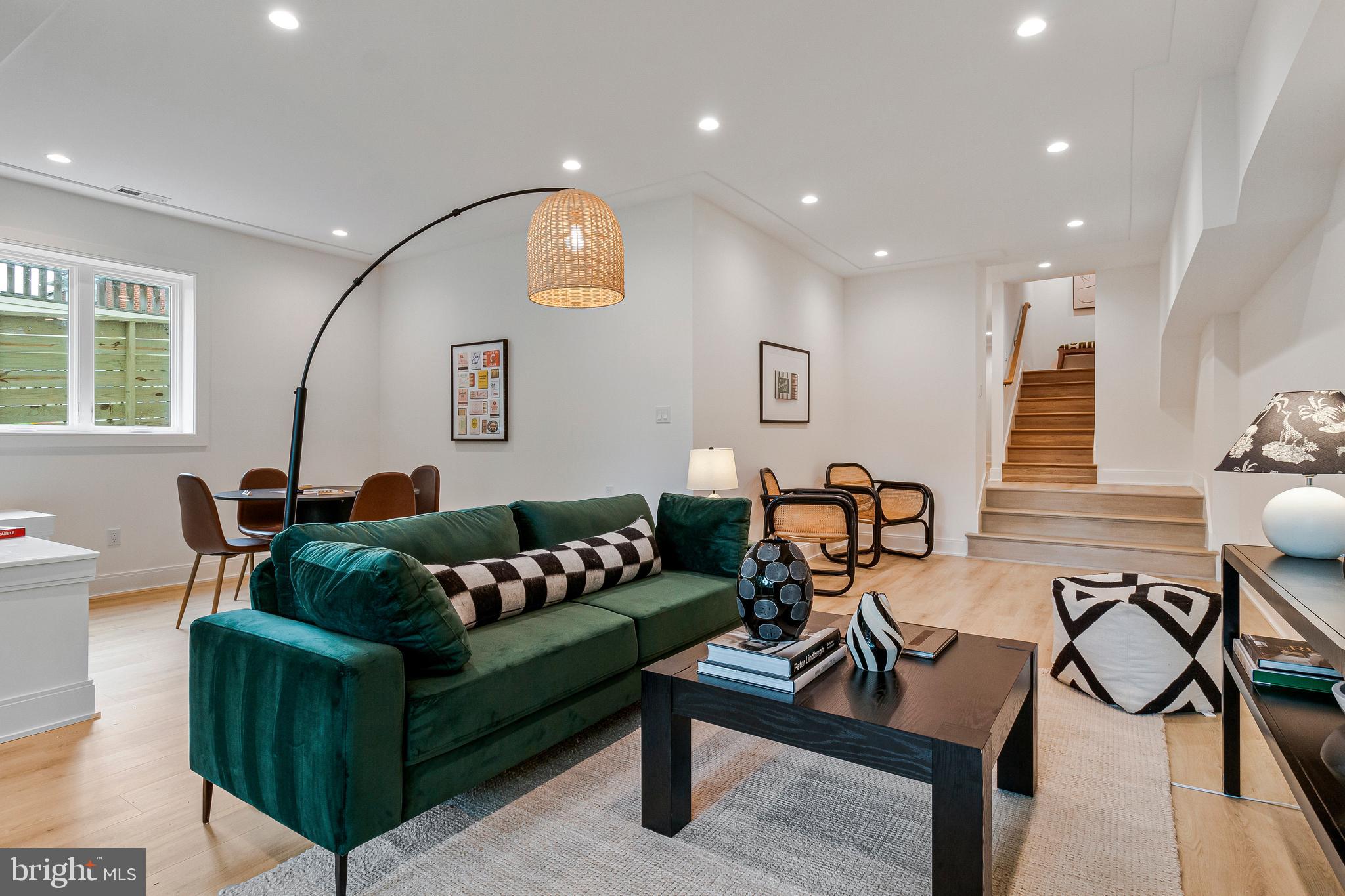 CHEVY CHASE - Residential