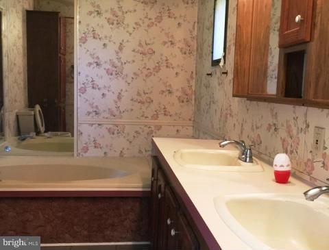 HF CAMPSITES - Residential