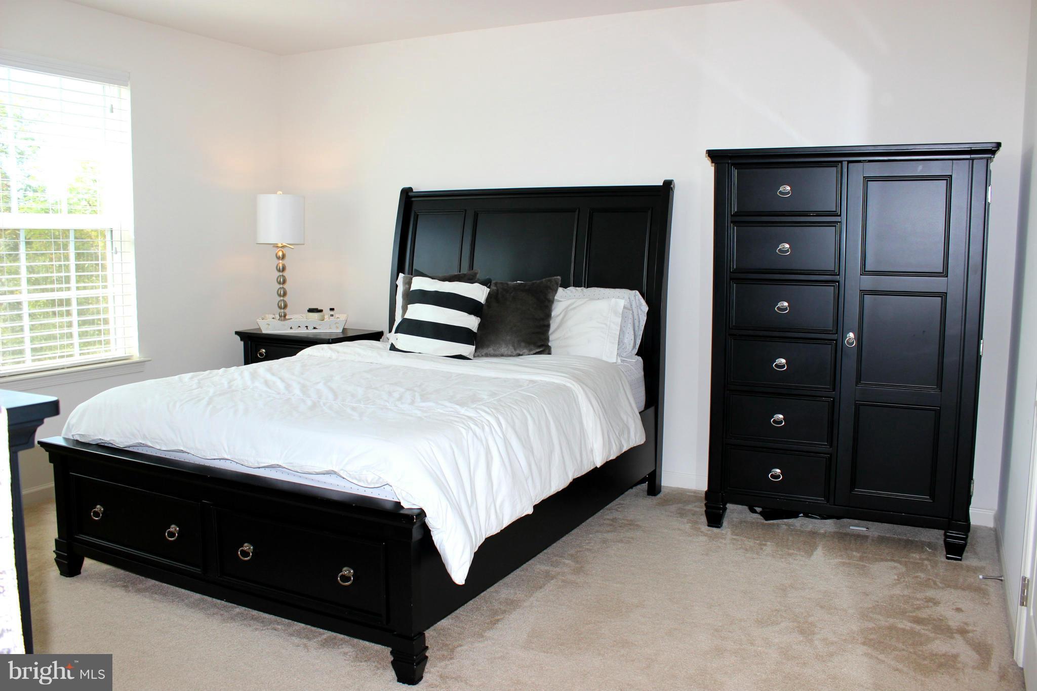 HERITAGE CROSSING - Residential Lease