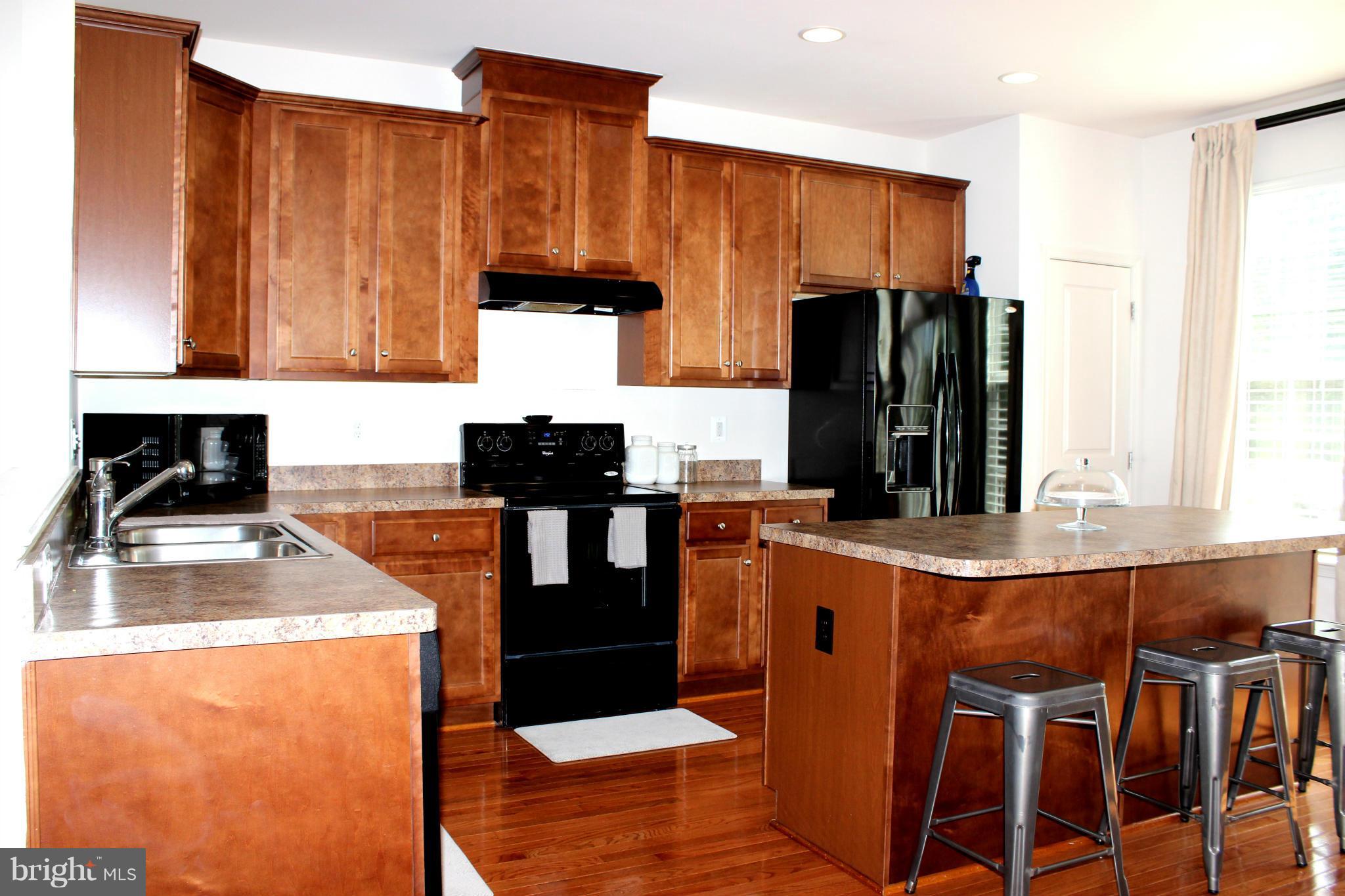 HERITAGE CROSSING - Residential Lease