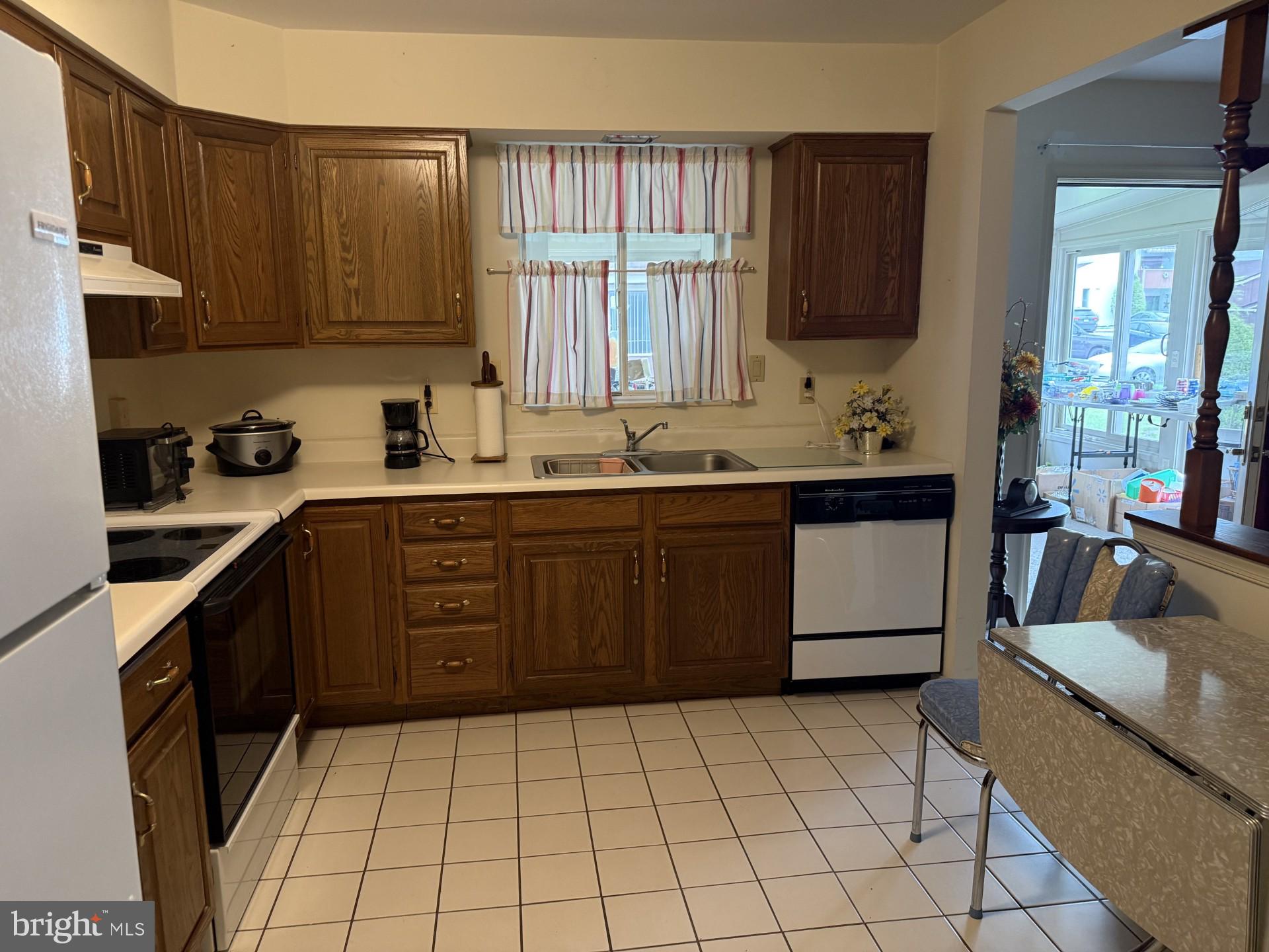 WESTWOOD VILLAGE - Residential