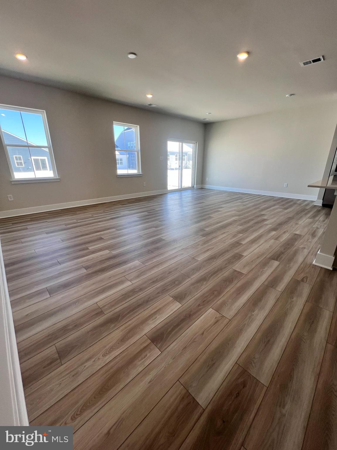 24718 RIDGEVILLE WAY