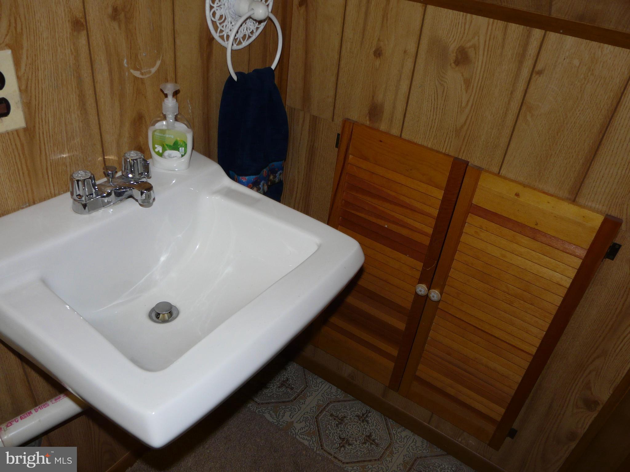 HAZELWOOD FARMS - Residential