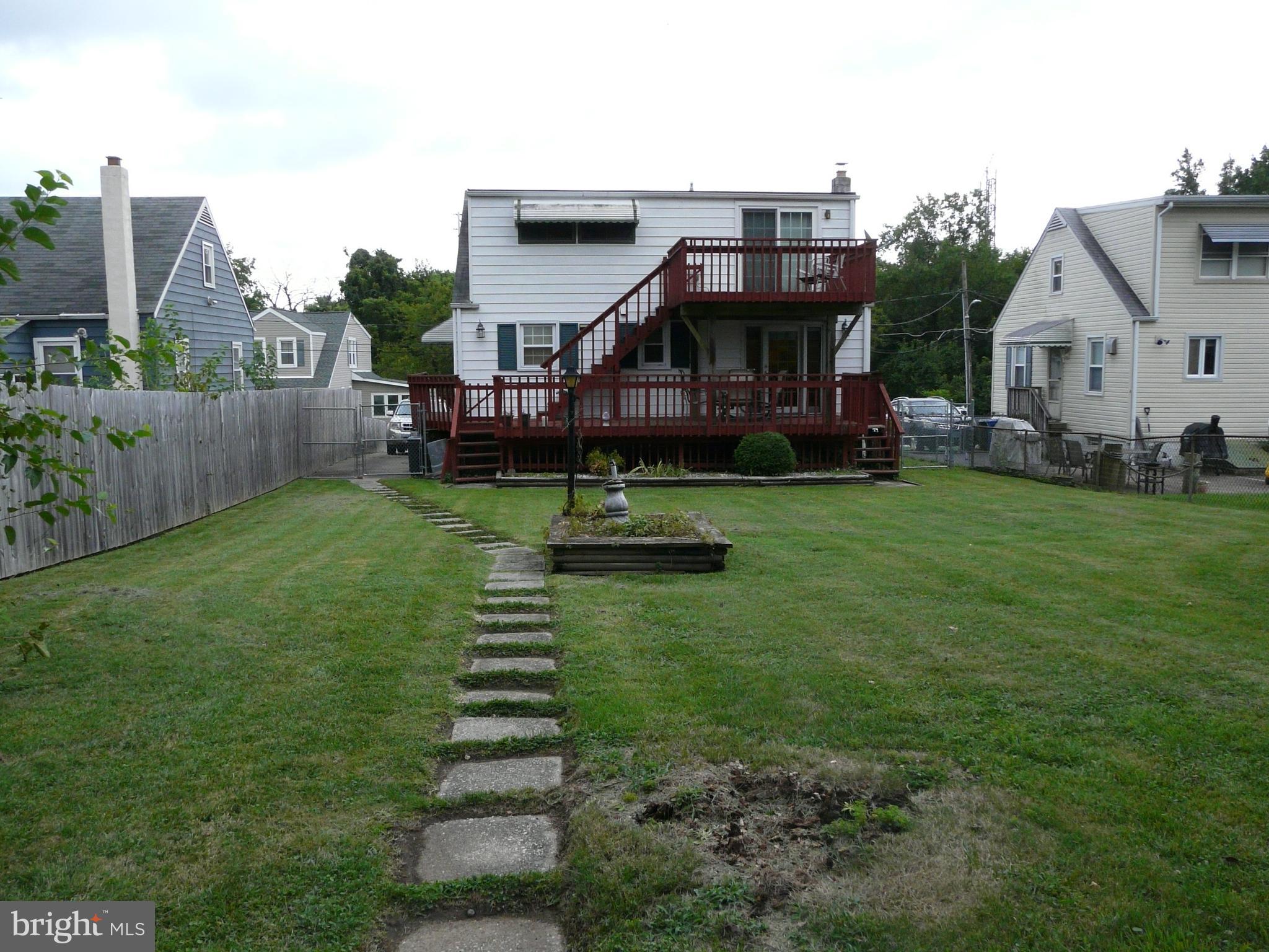 HAZELWOOD FARMS - Residential