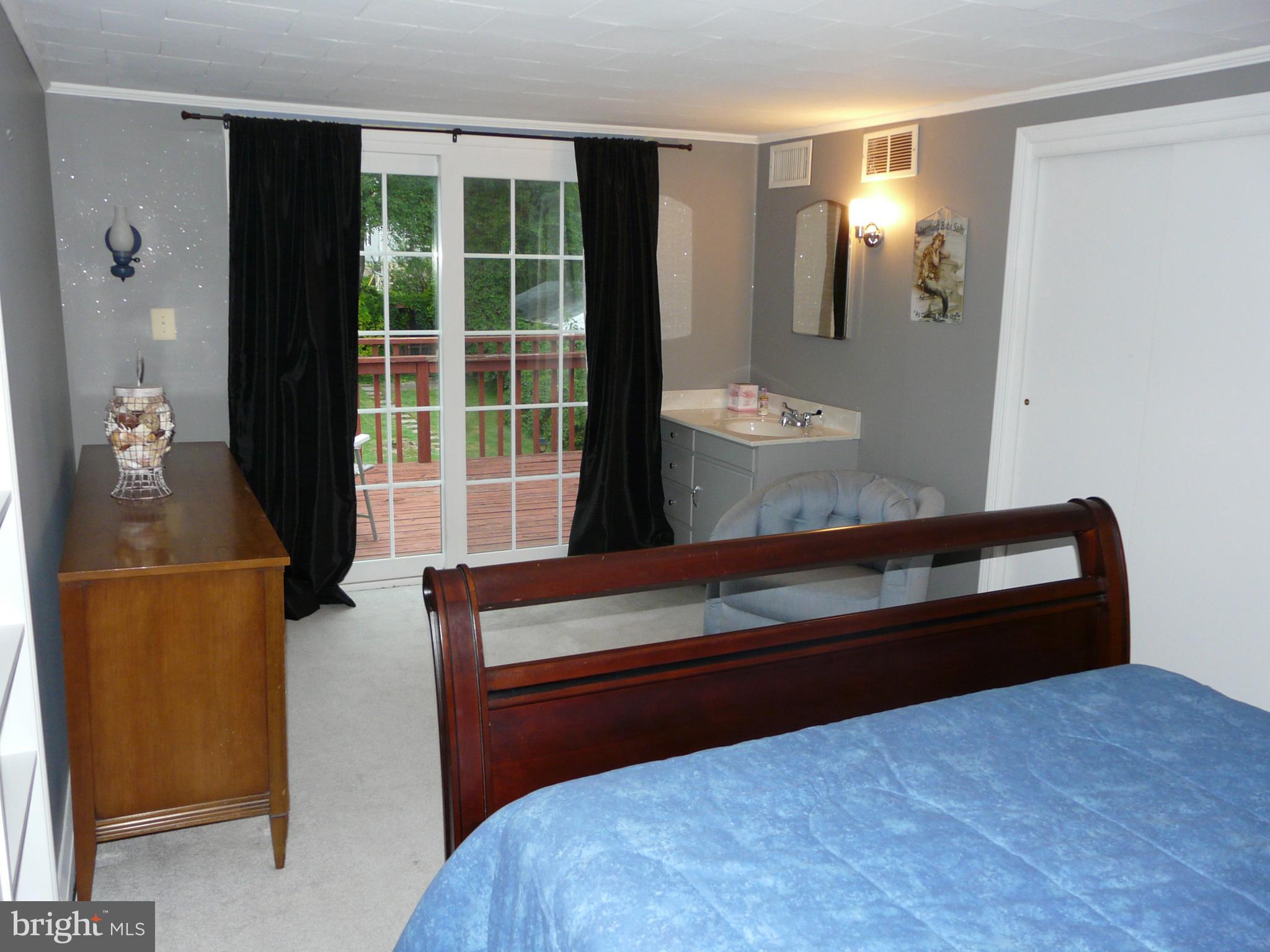 HAZELWOOD FARMS - Residential