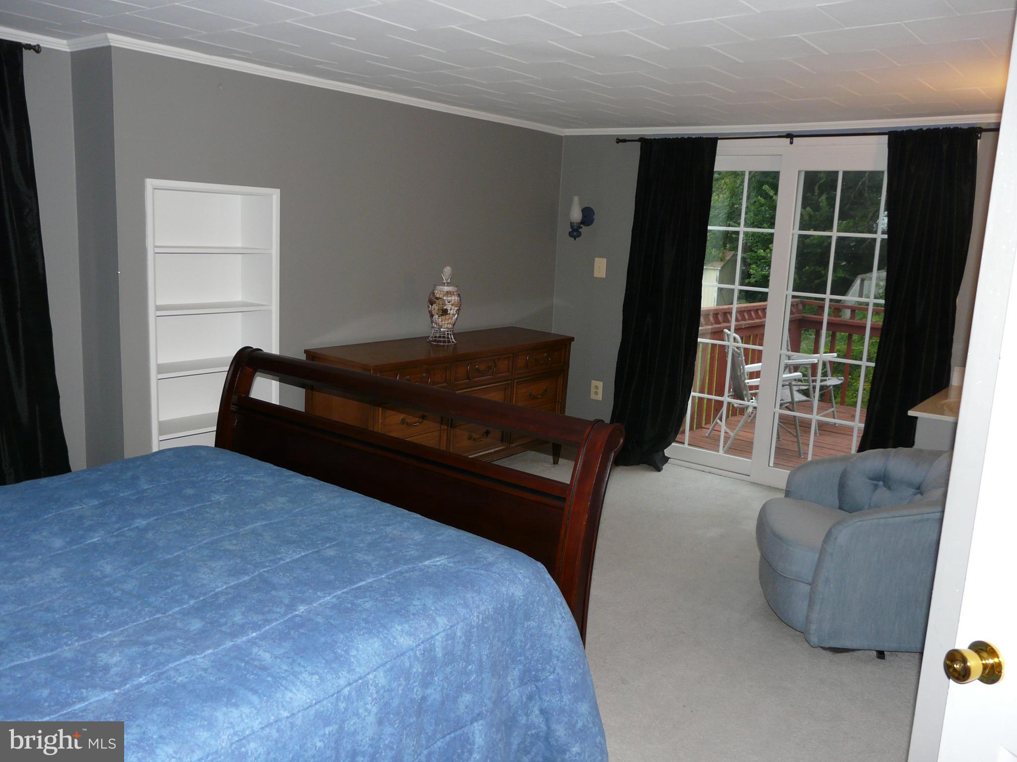 HAZELWOOD FARMS - Residential