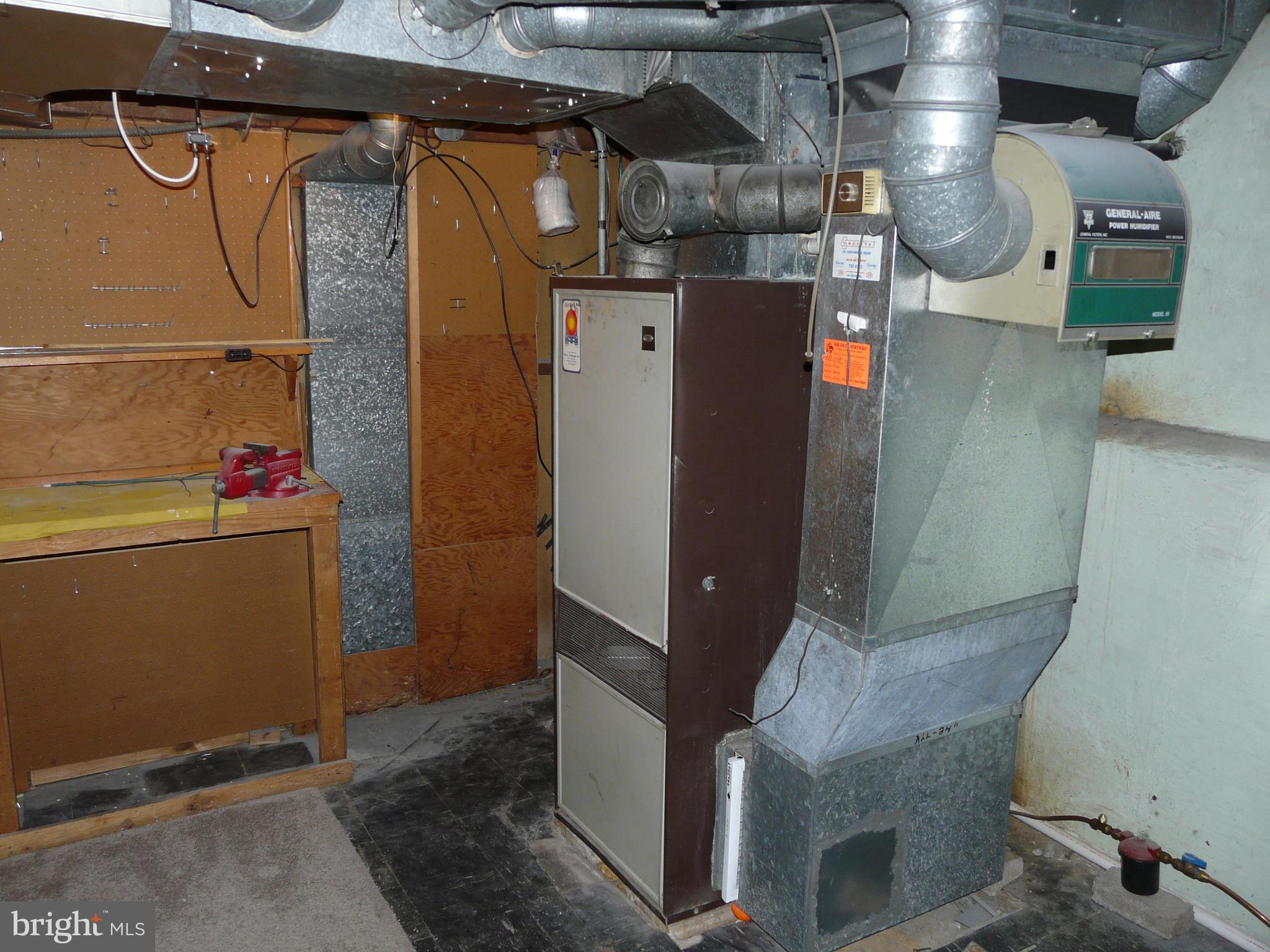 HAZELWOOD FARMS - Residential