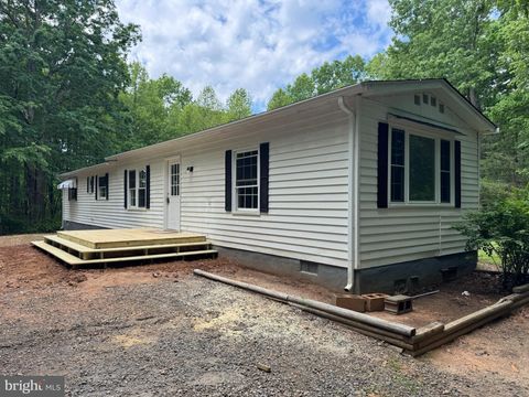 9216 LAWYERS ROAD SPOTSYLVANIA VA 22551