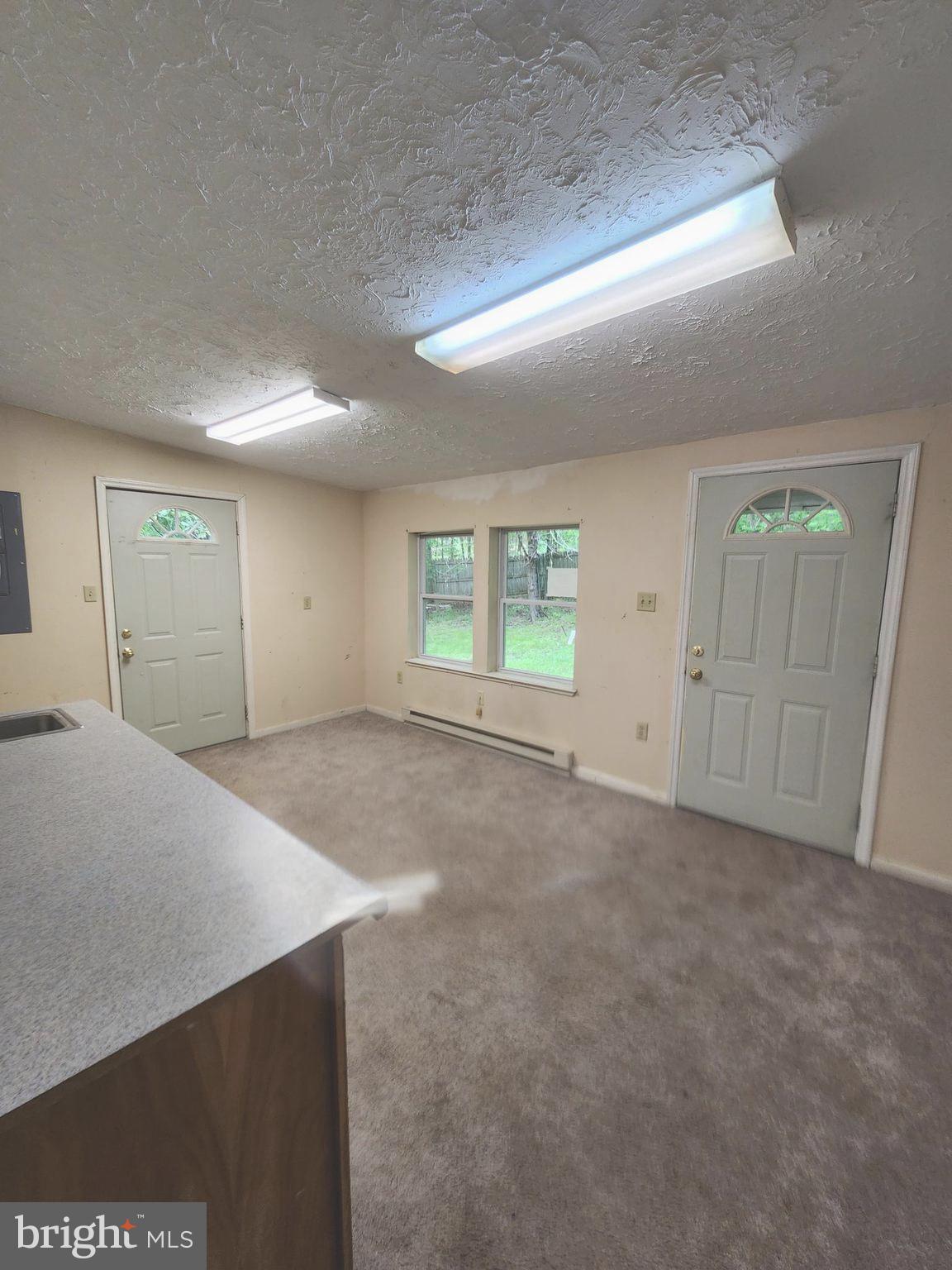 RIVER VIEW PARK - Residential