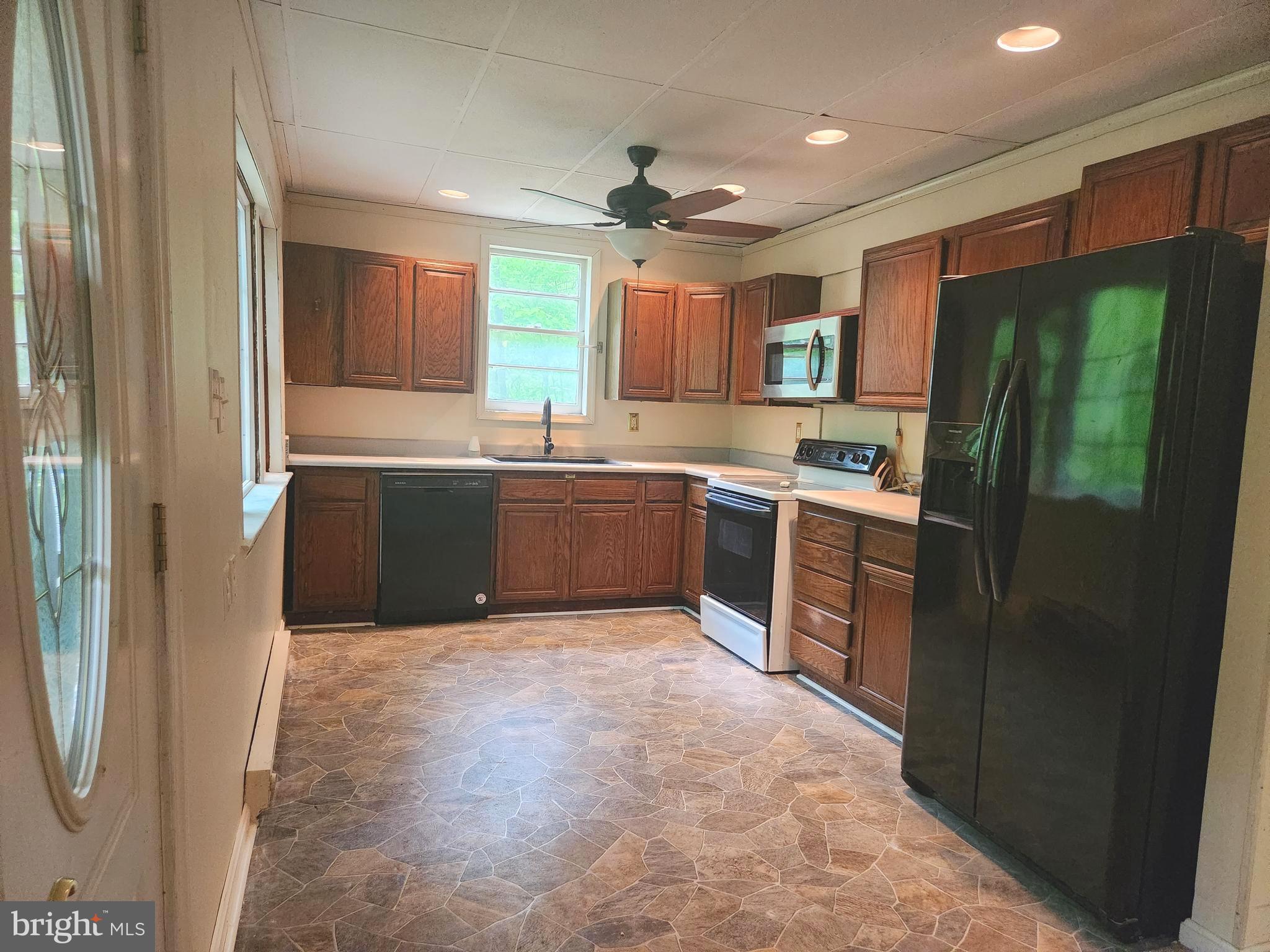 RIVER VIEW PARK - Residential