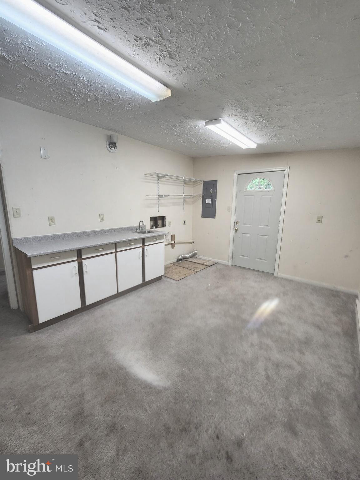 RIVER VIEW PARK - Residential