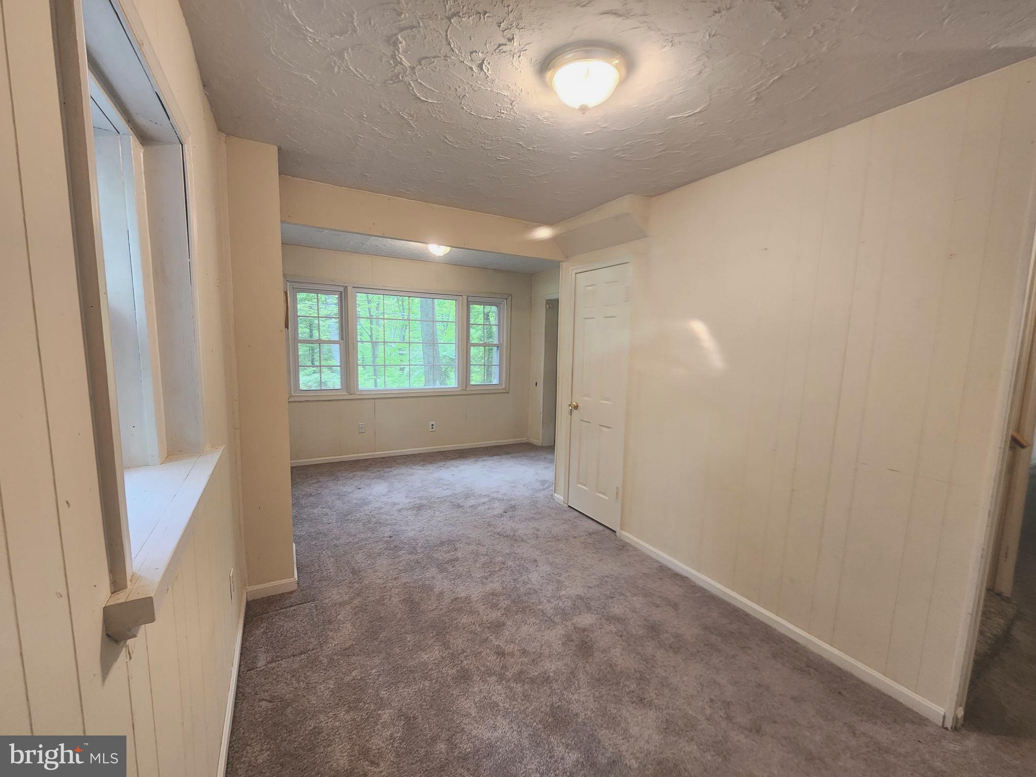 RIVER VIEW PARK - Residential