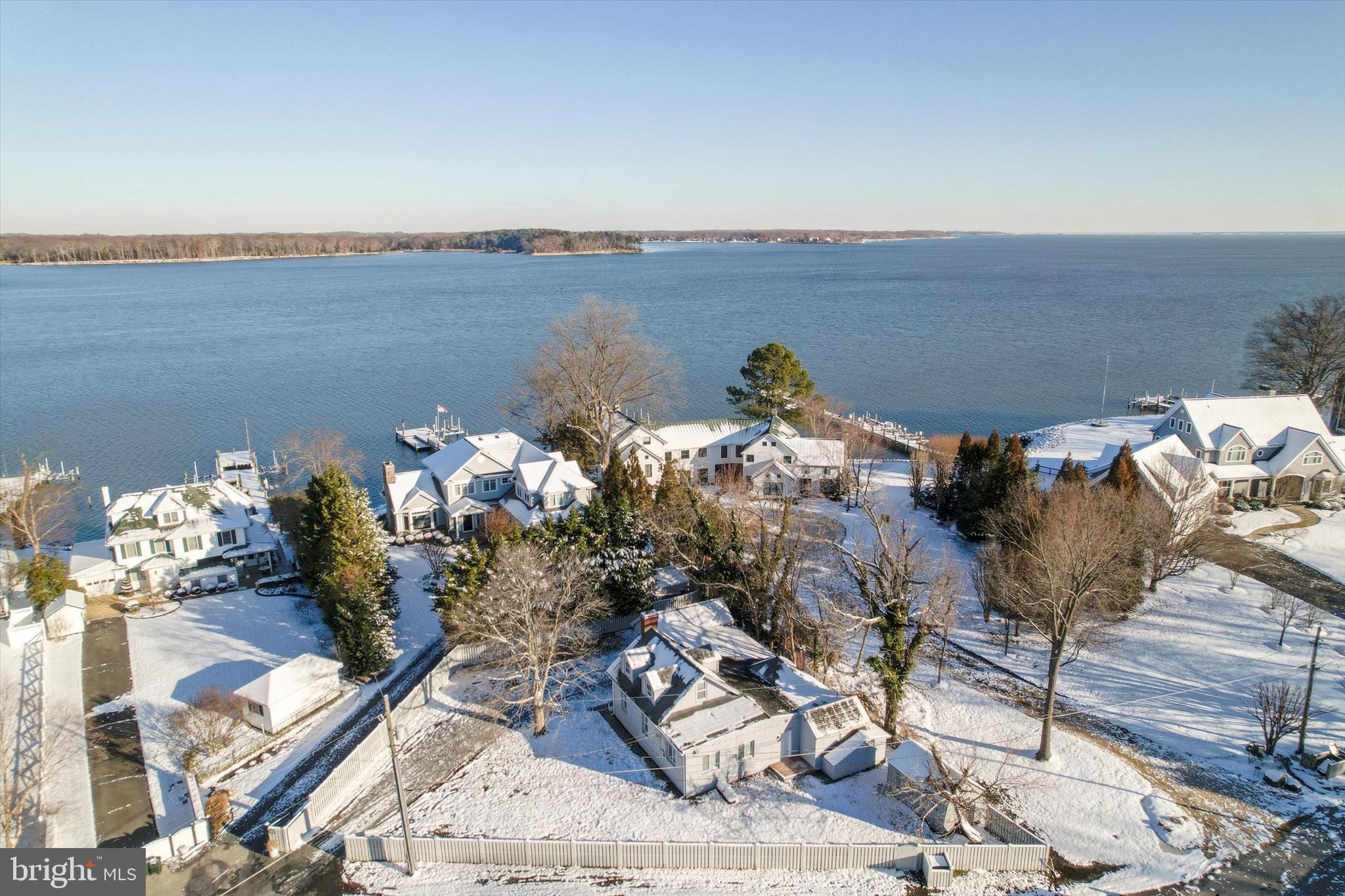 SHADY SIDE - Residential