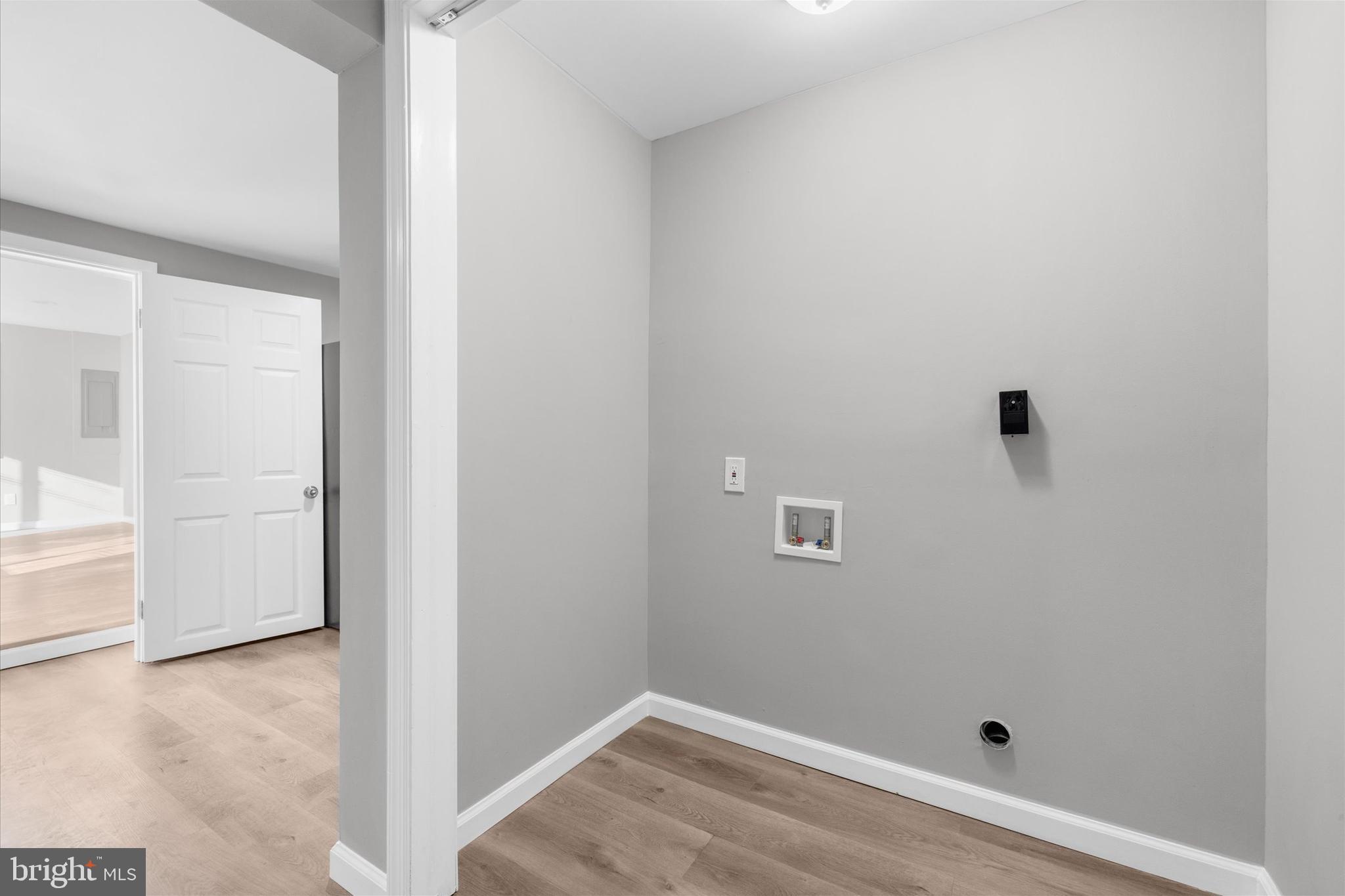 SHADY SIDE - Residential