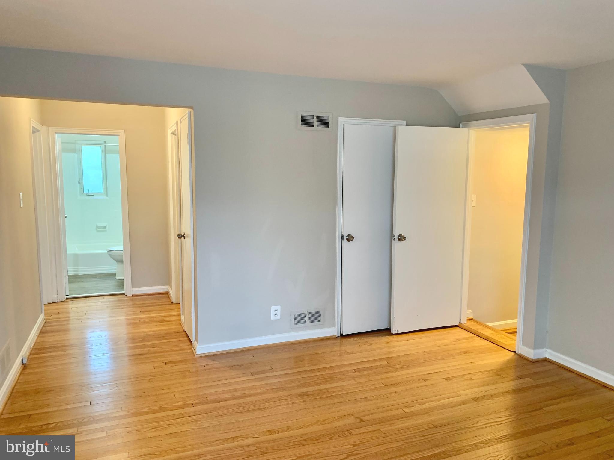 ARLINGTON HILLS - Residential Income