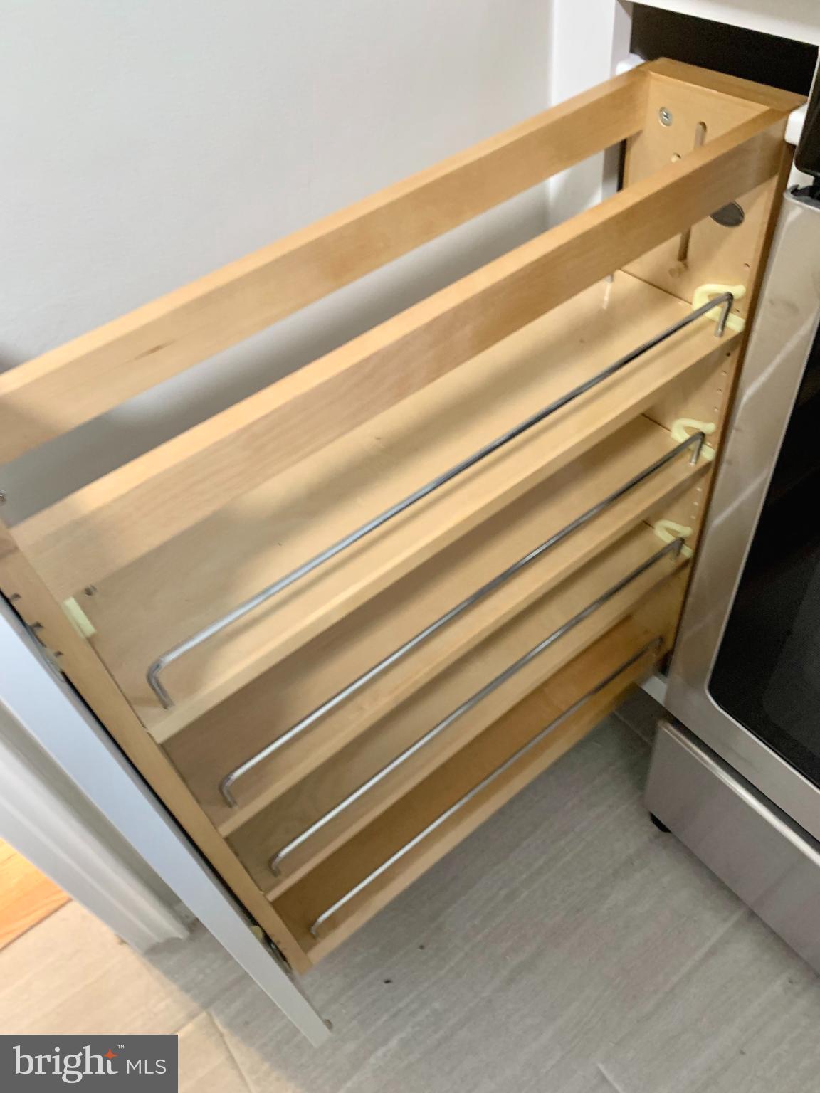 ARLINGTON HILLS - Residential Income