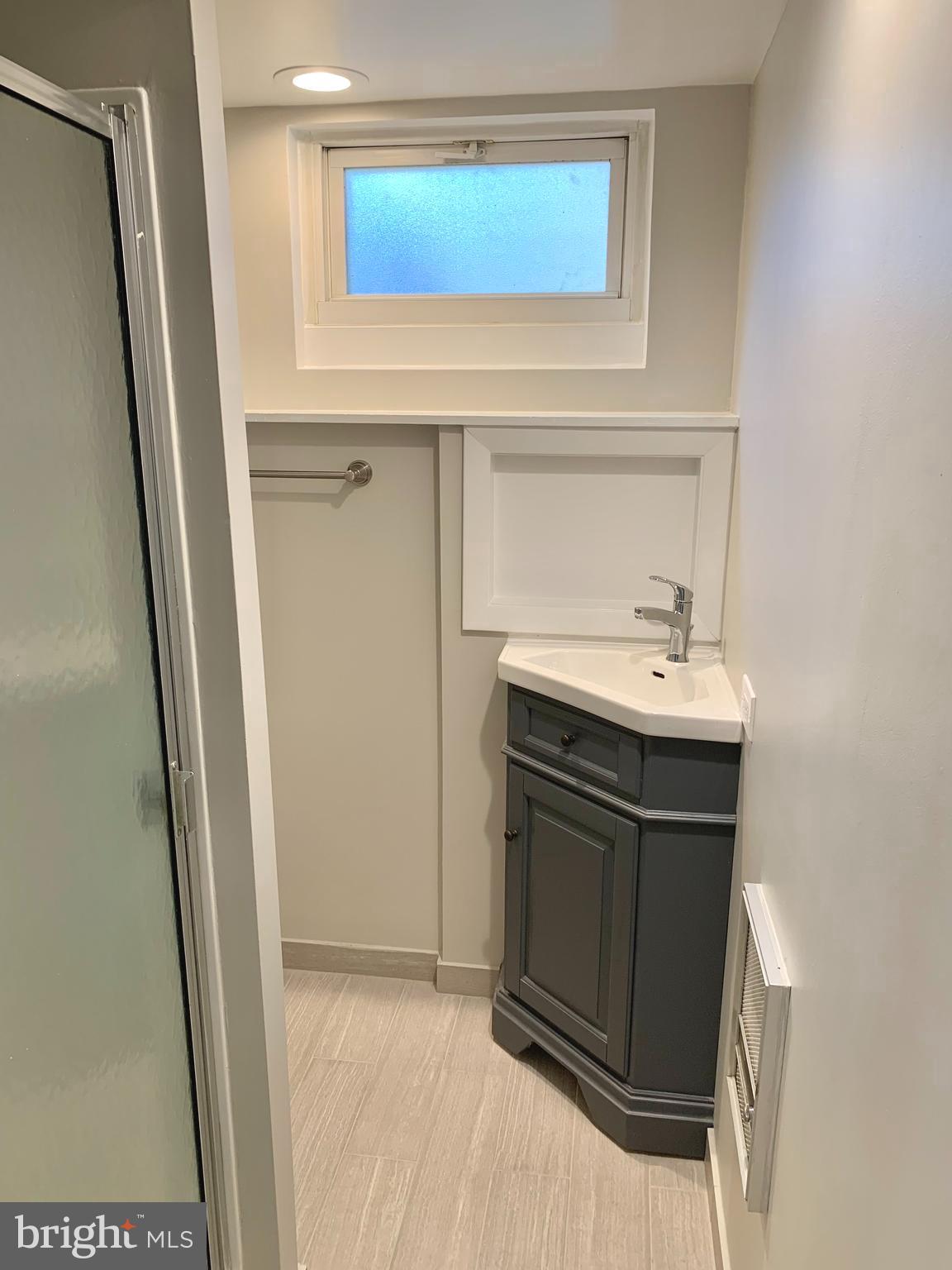 ARLINGTON HILLS - Residential Income