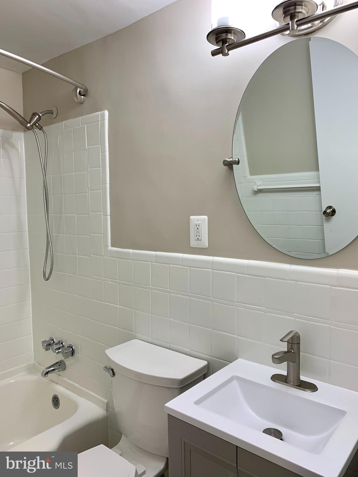 ARLINGTON HILLS - Residential Income