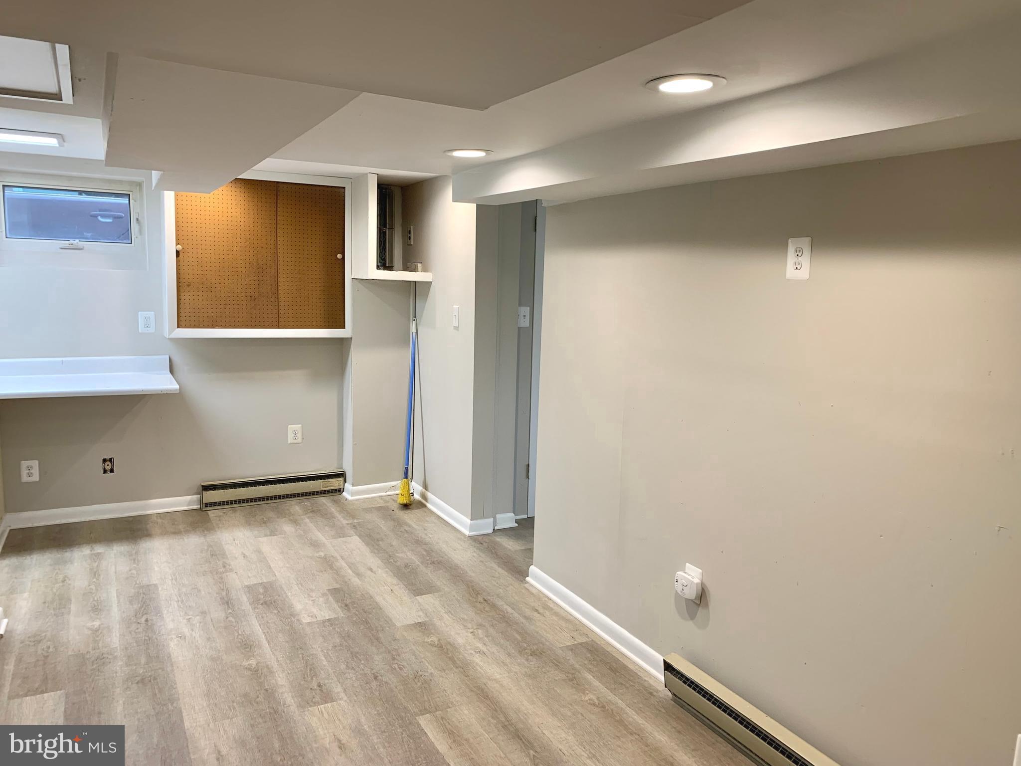 ARLINGTON HILLS - Residential Income