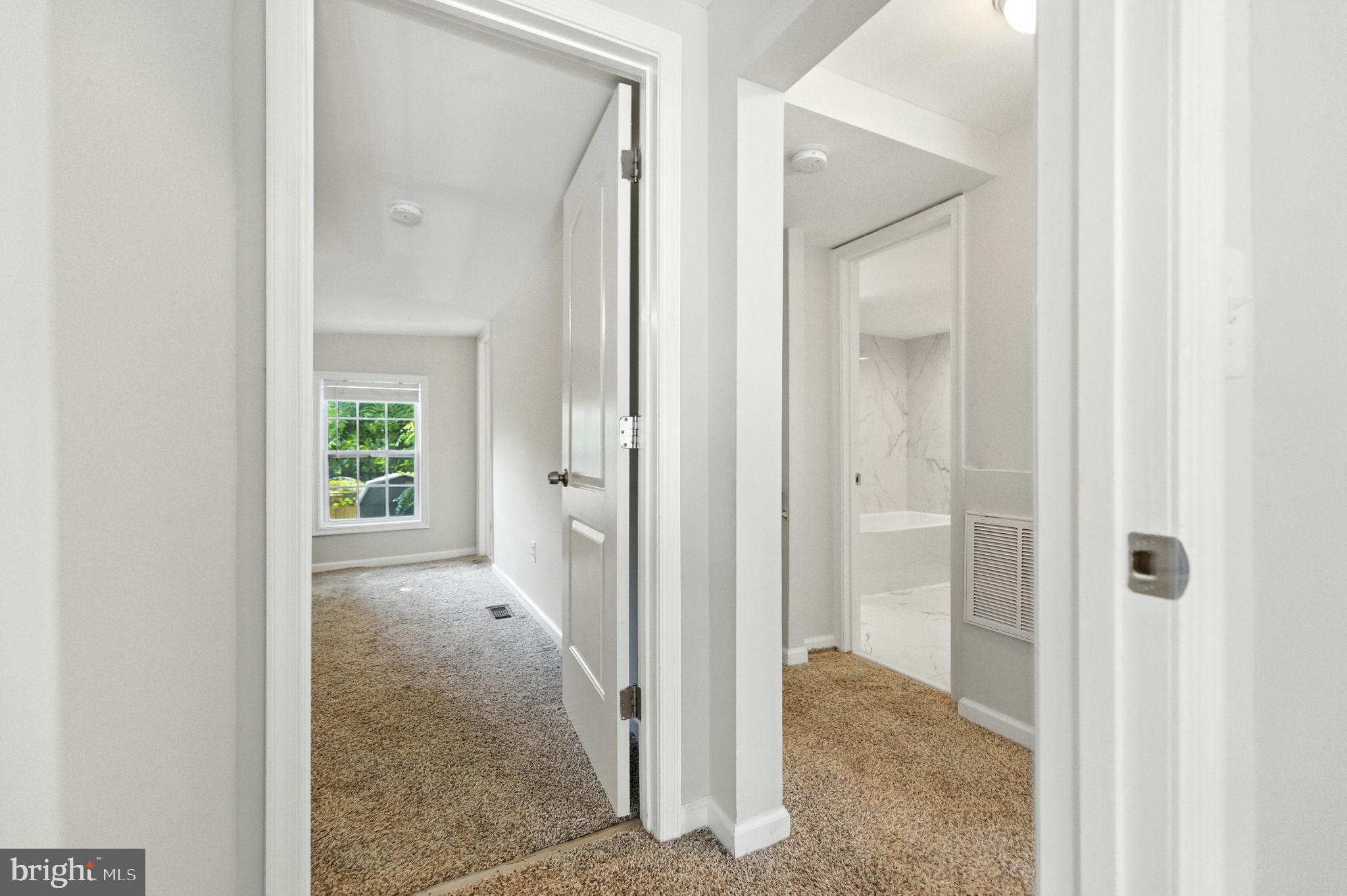 LAUREL - Residential