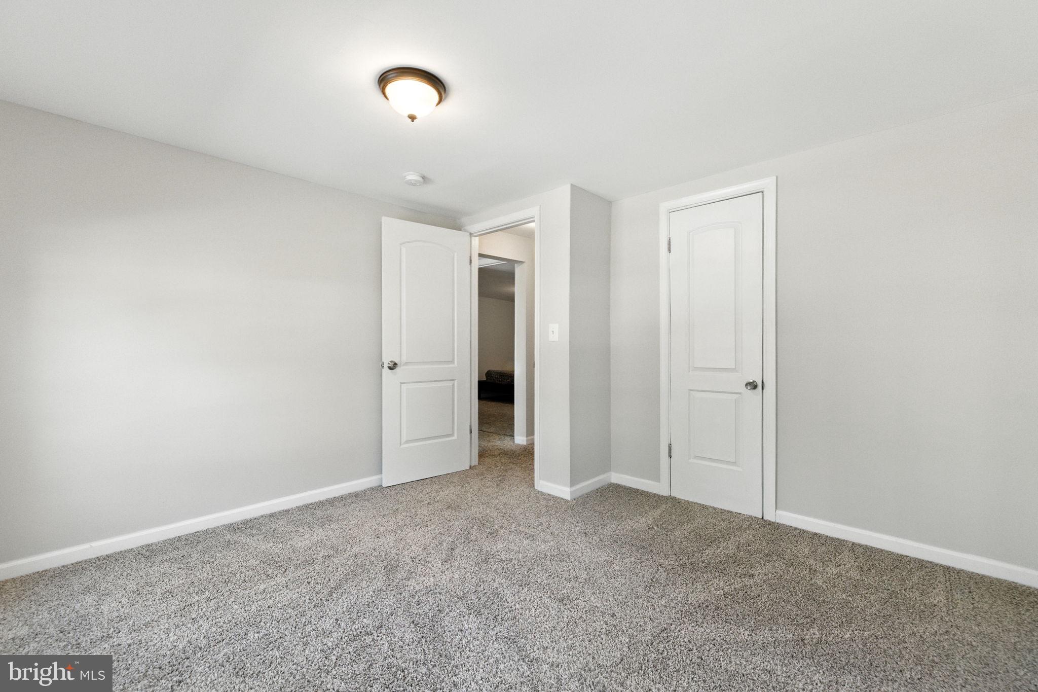 LAUREL - Residential