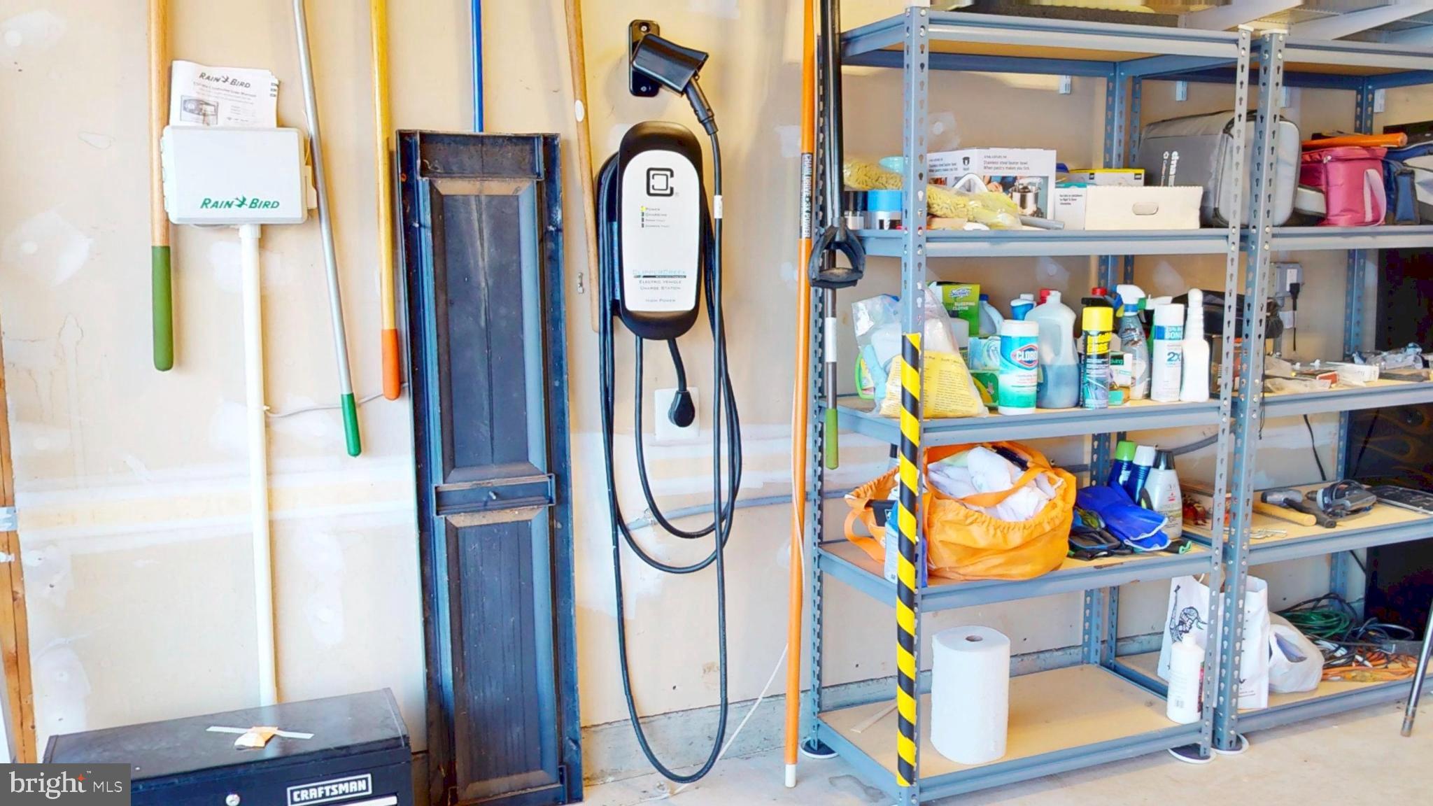 RIVER CREST - Residential