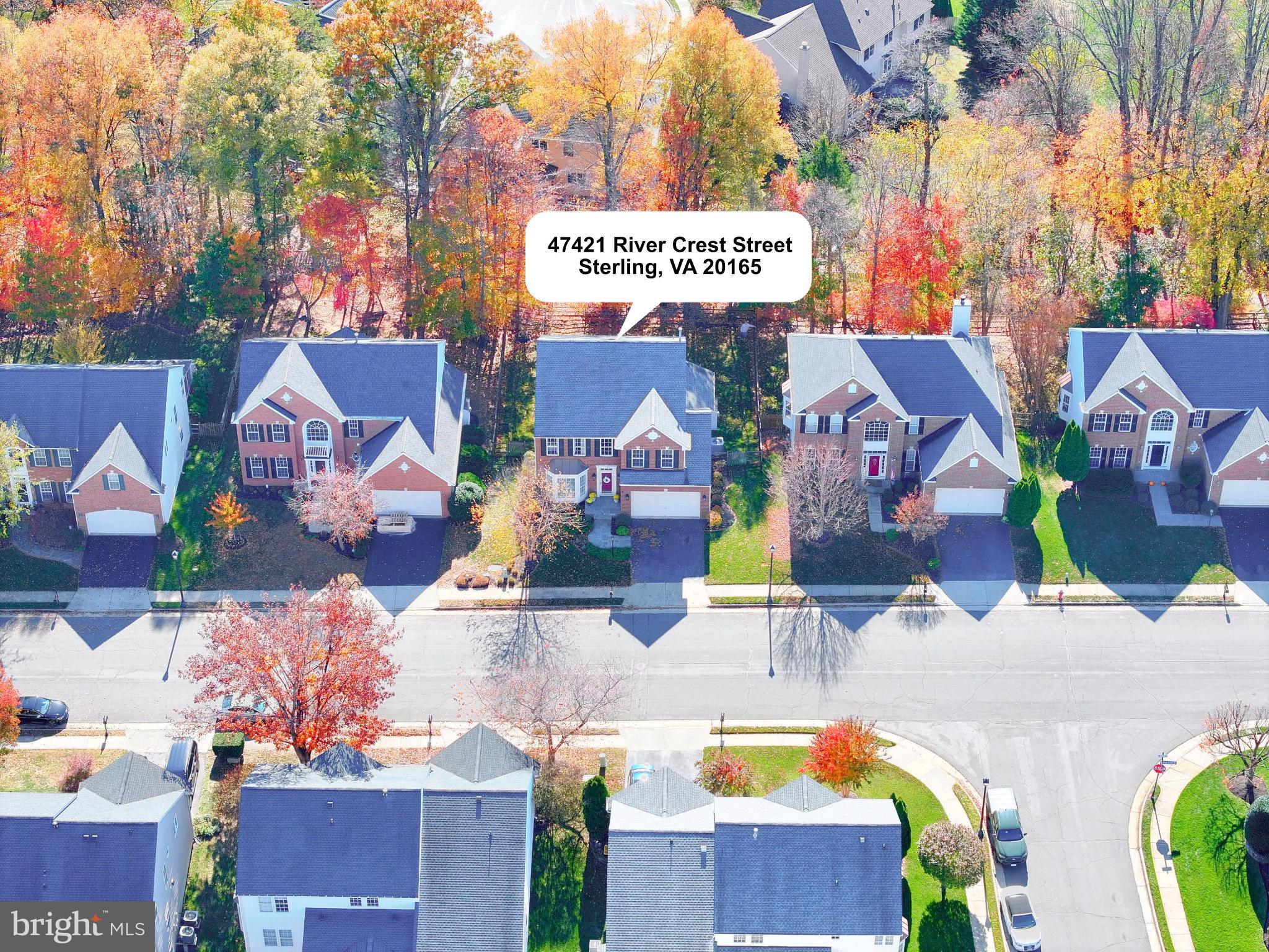 RIVER CREST - Residential