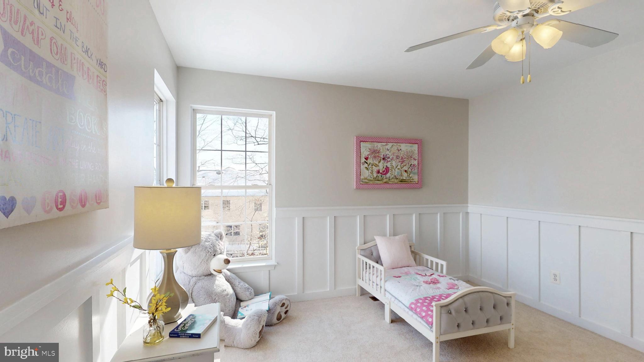 RIVER CREST - Residential