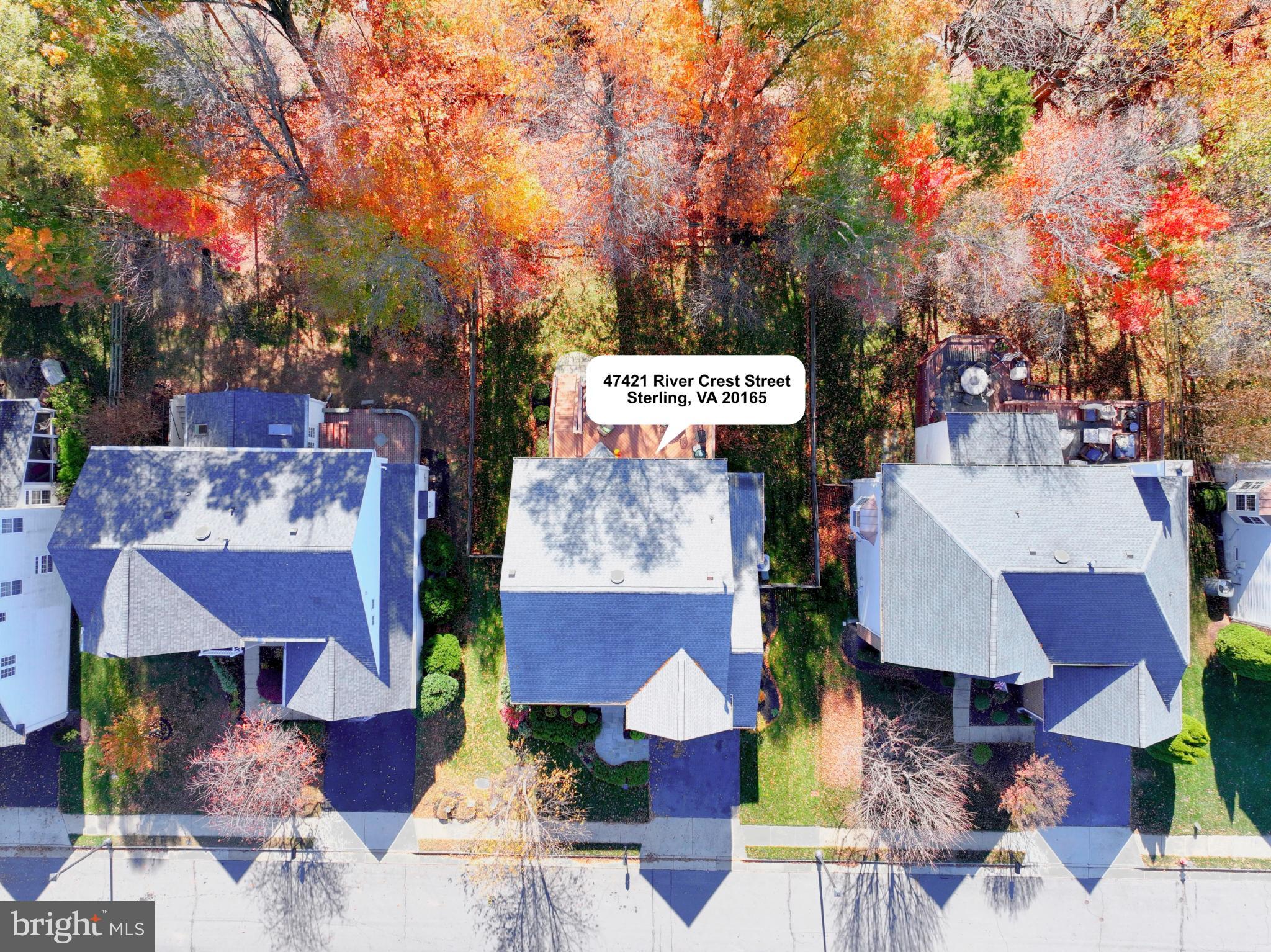 RIVER CREST - Residential