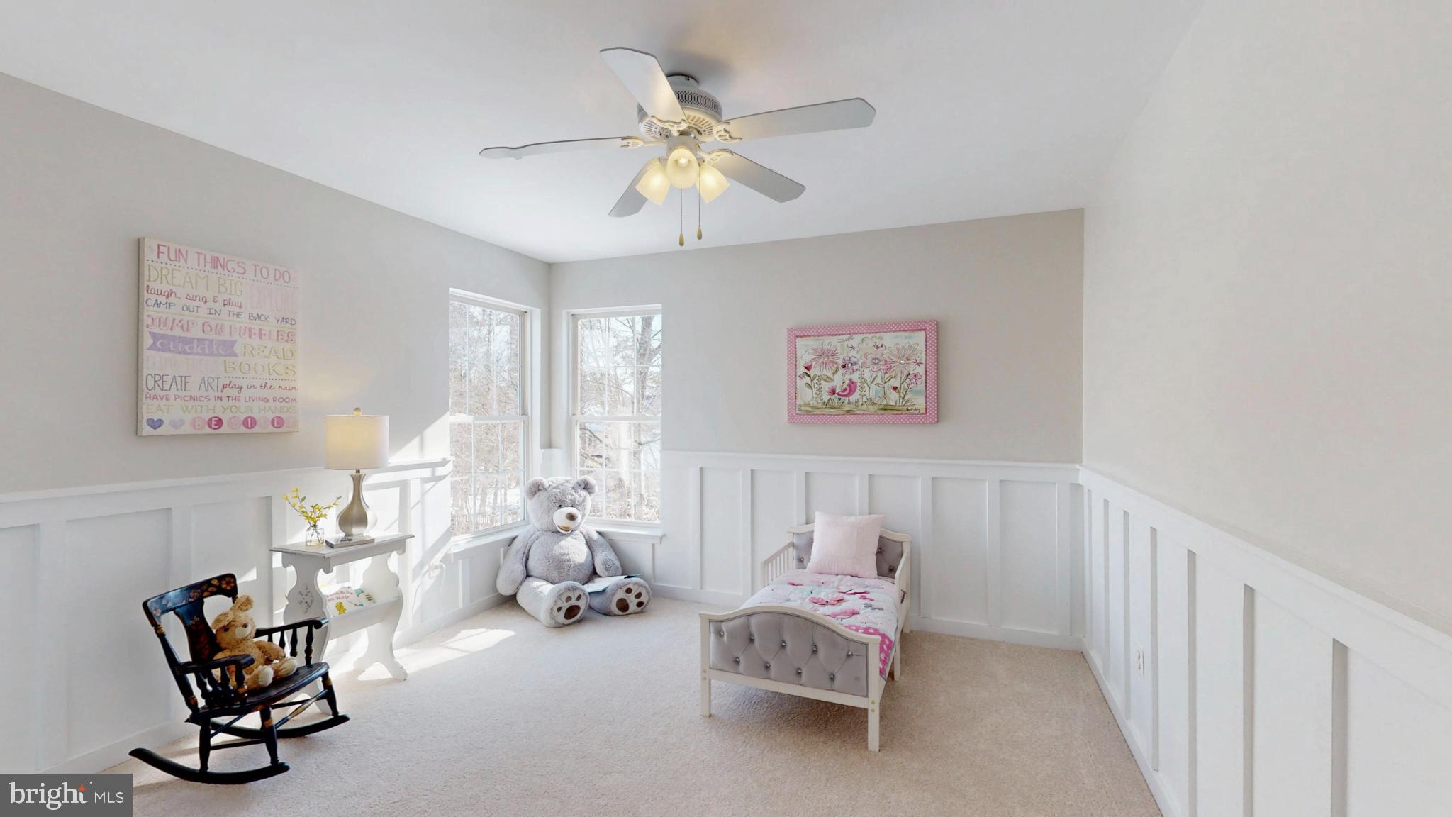 RIVER CREST - Residential