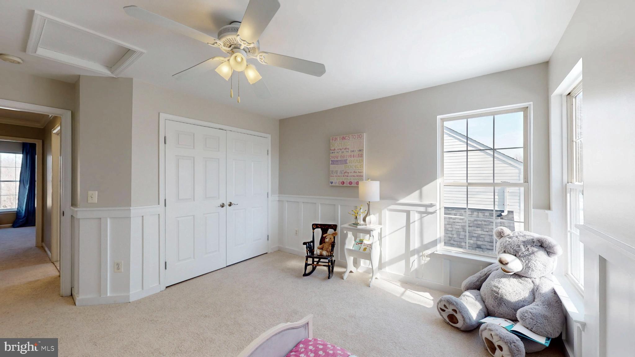 RIVER CREST - Residential