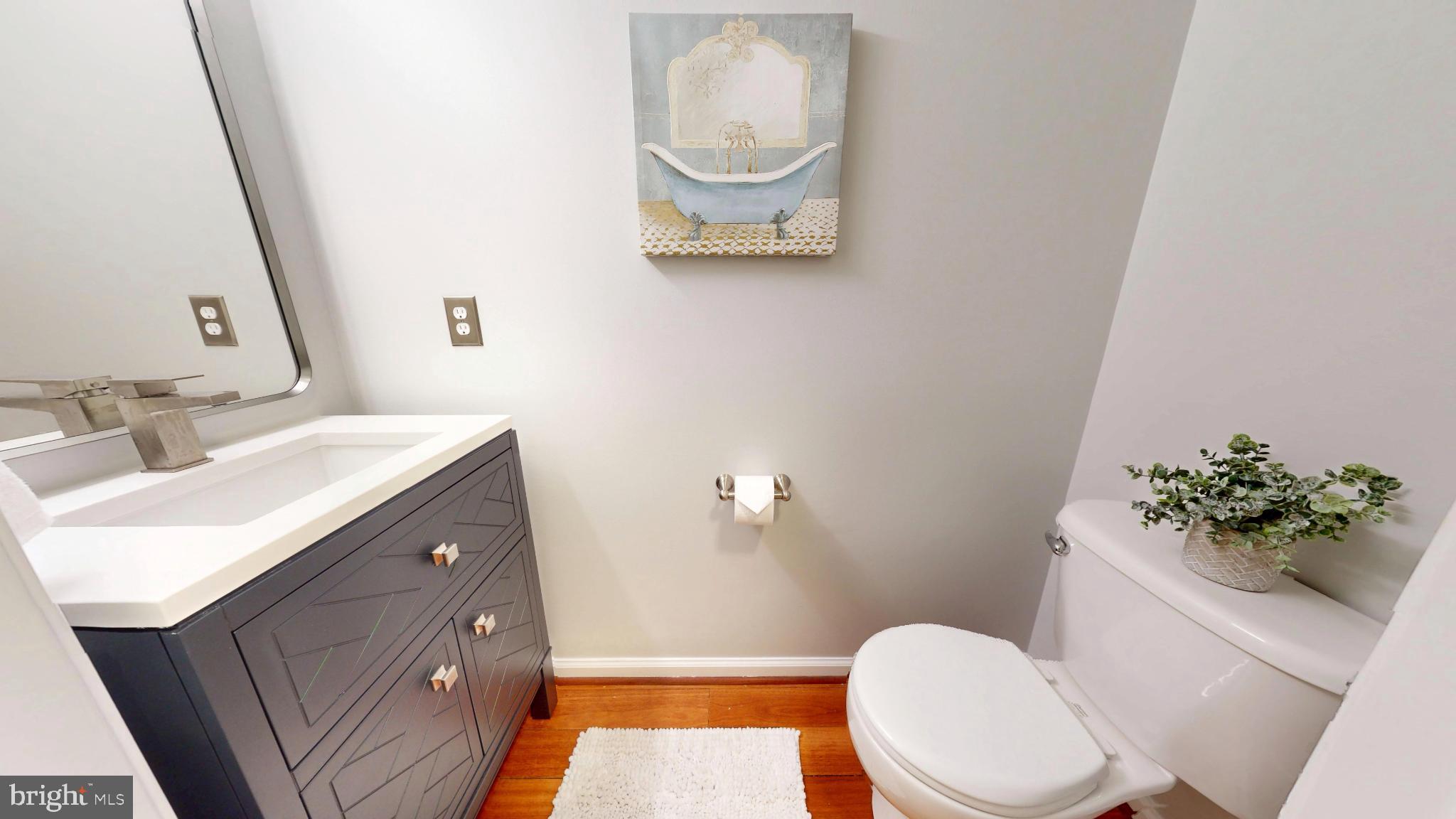 RIVER CREST - Residential