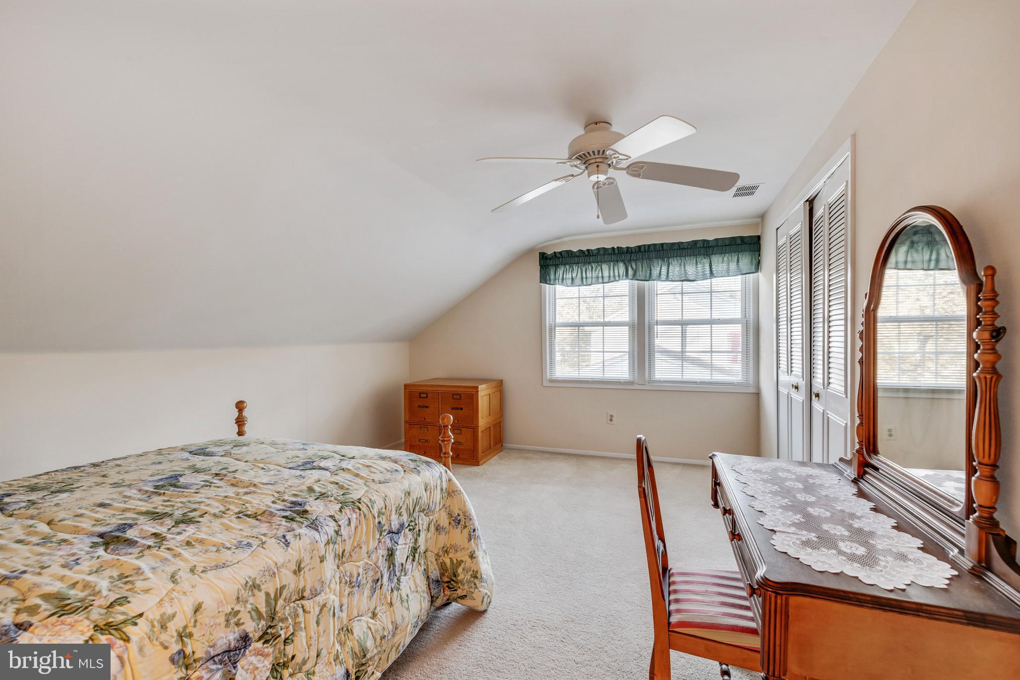 MONTPELIER - Residential