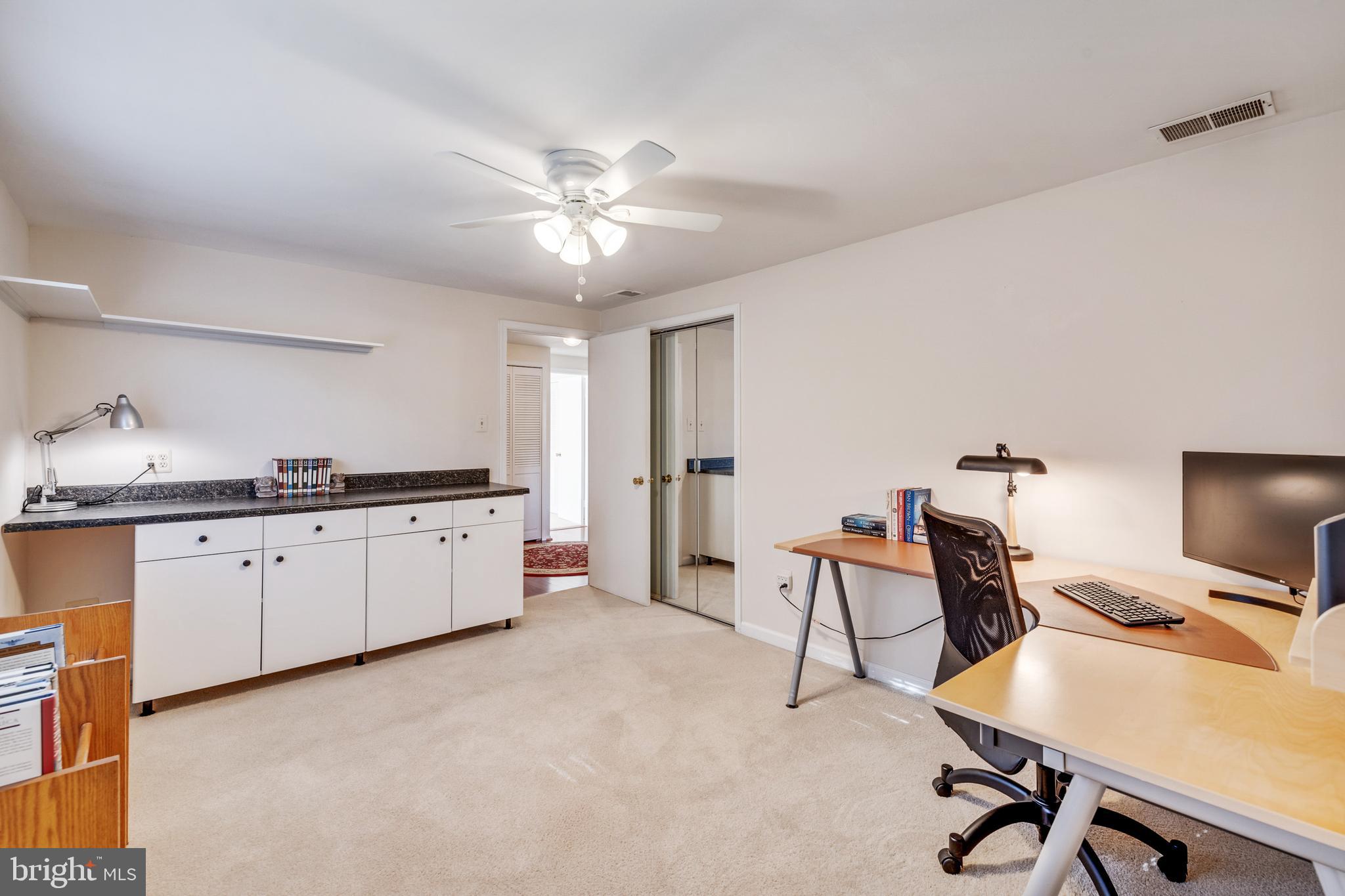 MONTPELIER - Residential