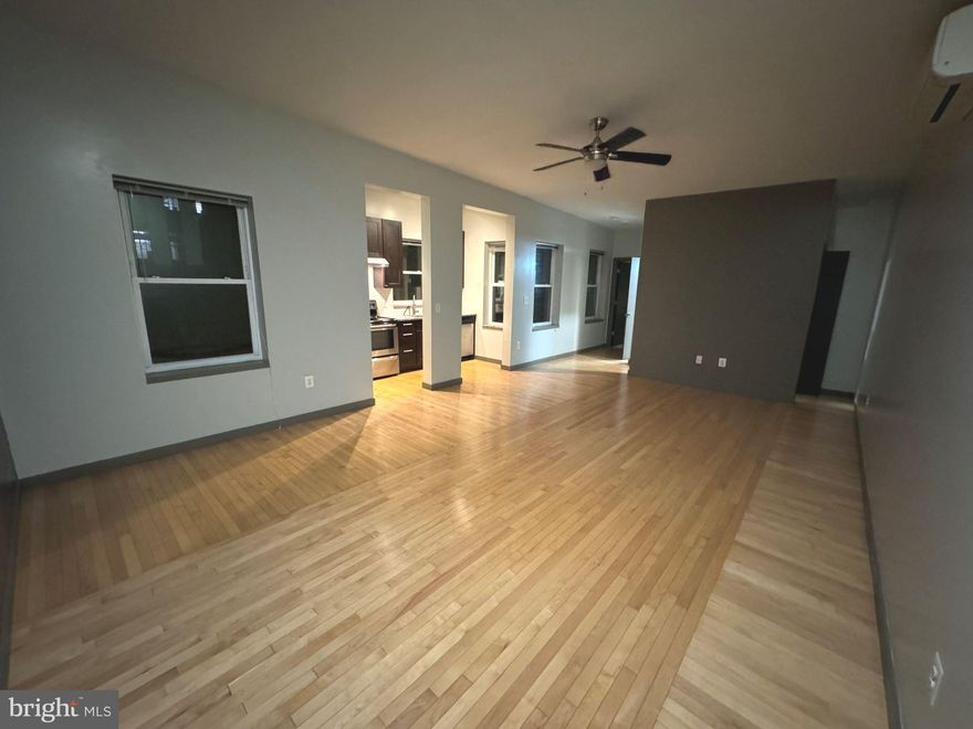 Discover the perfect blend of modern comfort and convenience in this recently renovated 1-bedroom, 1-bathroom apartment just moments away from Mercy Hospital. The open-concept living space is filled with natural light, featuring a stylish kitchen with contemporary appliances and ample storage. Enjoy the added convenience of in-unit laundry. The spacious bedroom provides a relaxing retreat, and the modern bathroom boasts sleek finishes. Located near parks, restaurants, and shops, this apartment offers the ideal city living experience. Whether you're a healthcare professional or simply seeking a prime location, schedule a viewing today to make this your new home. Contact Roshani Patel for more details.