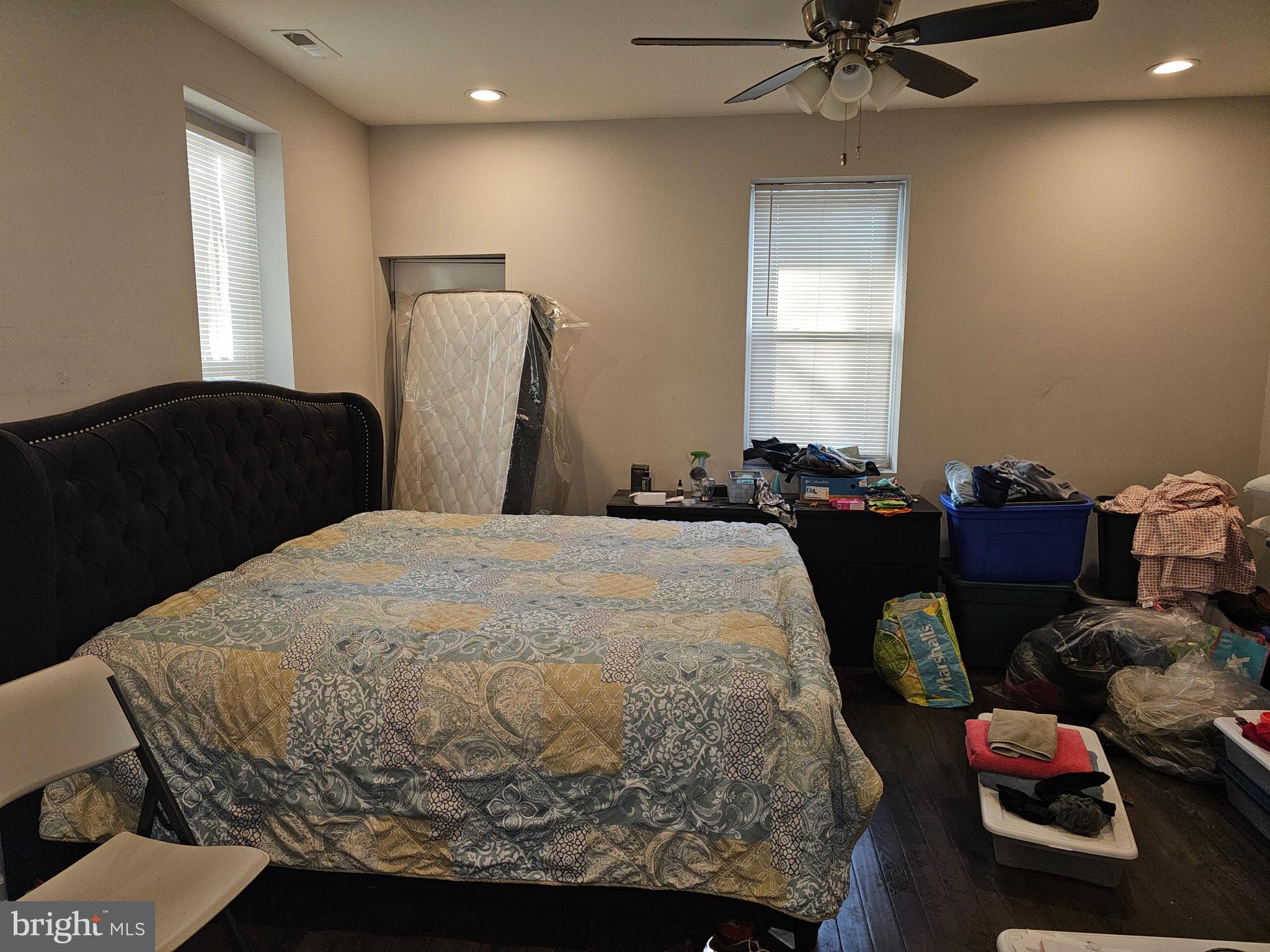 STRAWBERRY MANSION - Residential Income