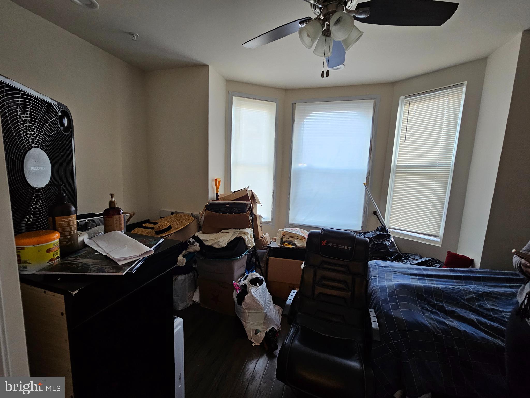 STRAWBERRY MANSION - Residential Income