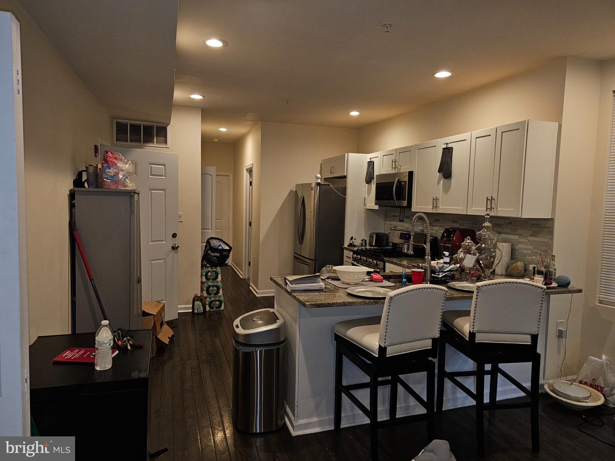 STRAWBERRY MANSION - Residential Income