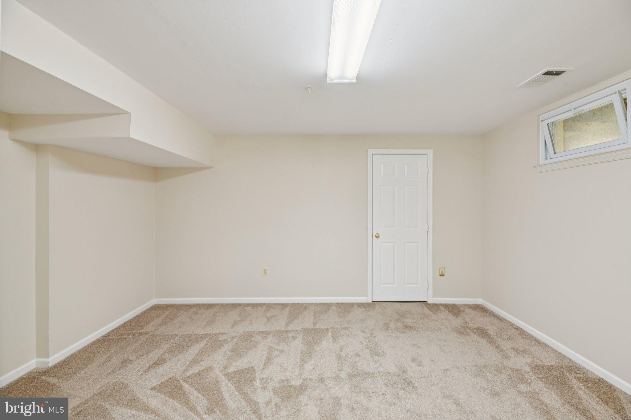 HILLANTRAE - Residential