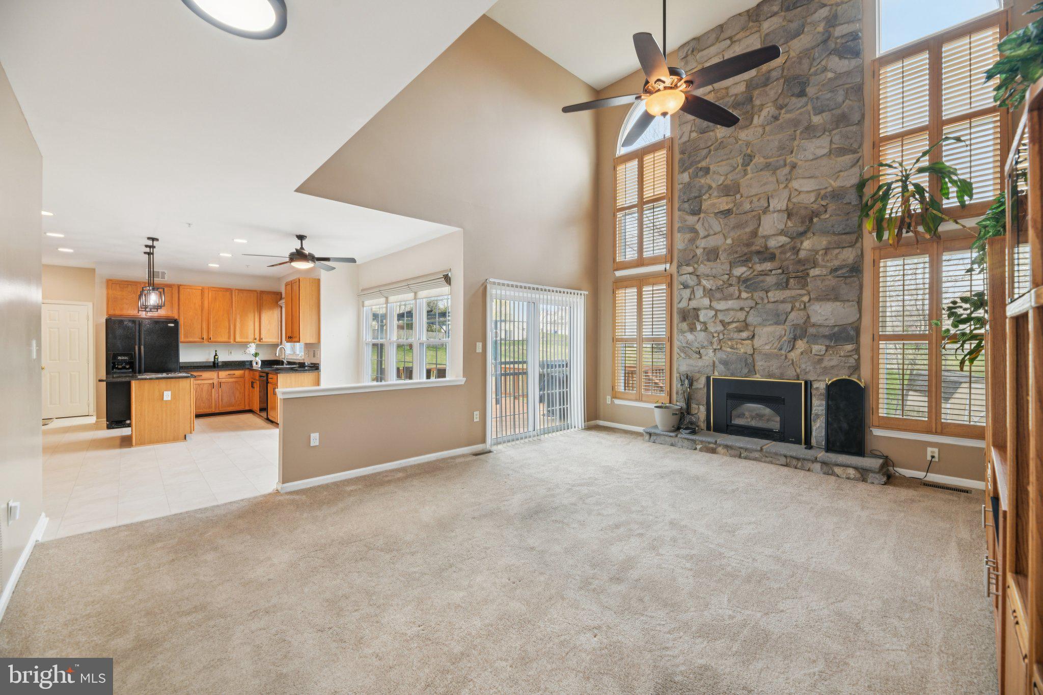 HILLANTRAE - Residential