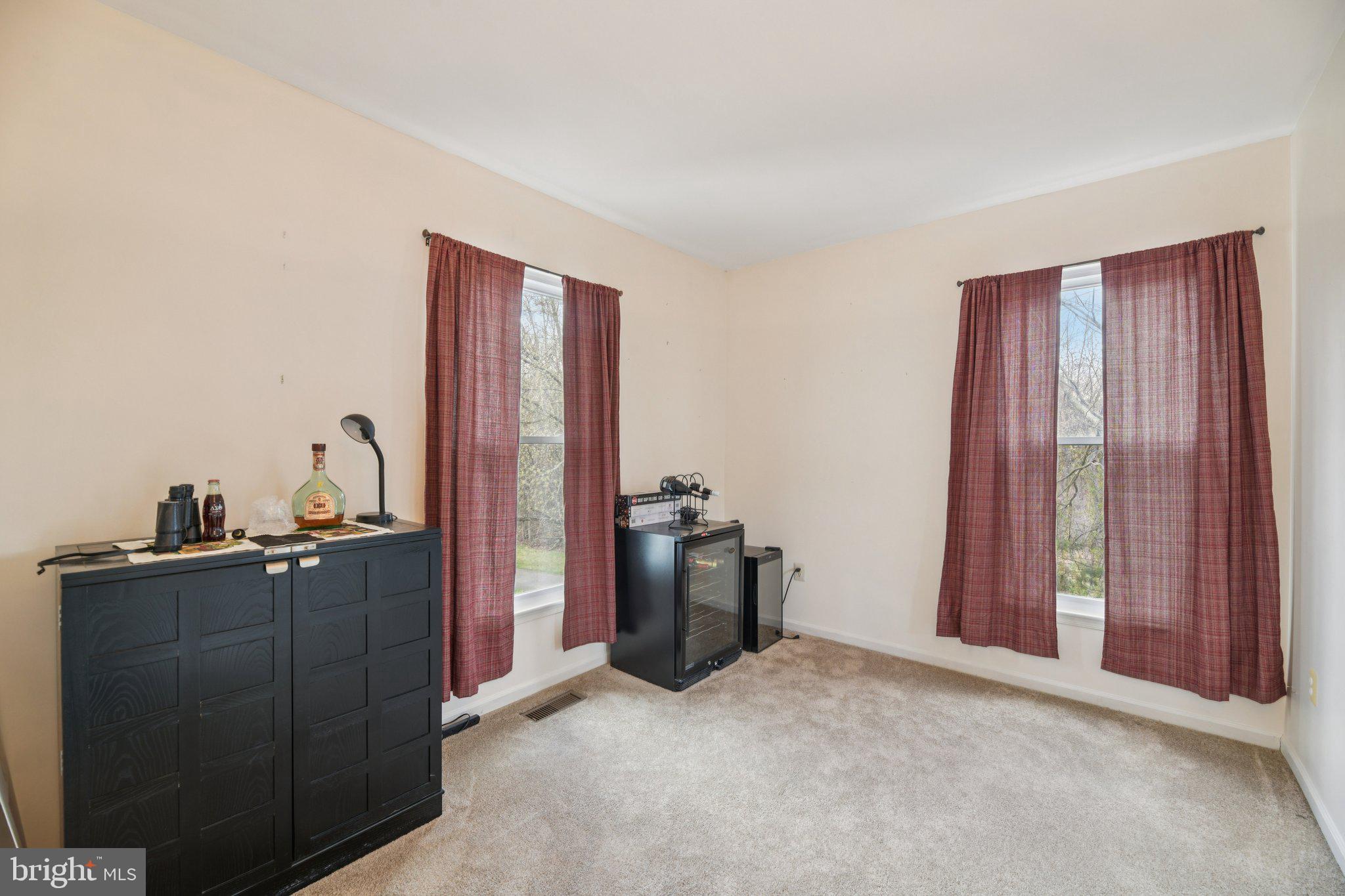 HILLANTRAE - Residential